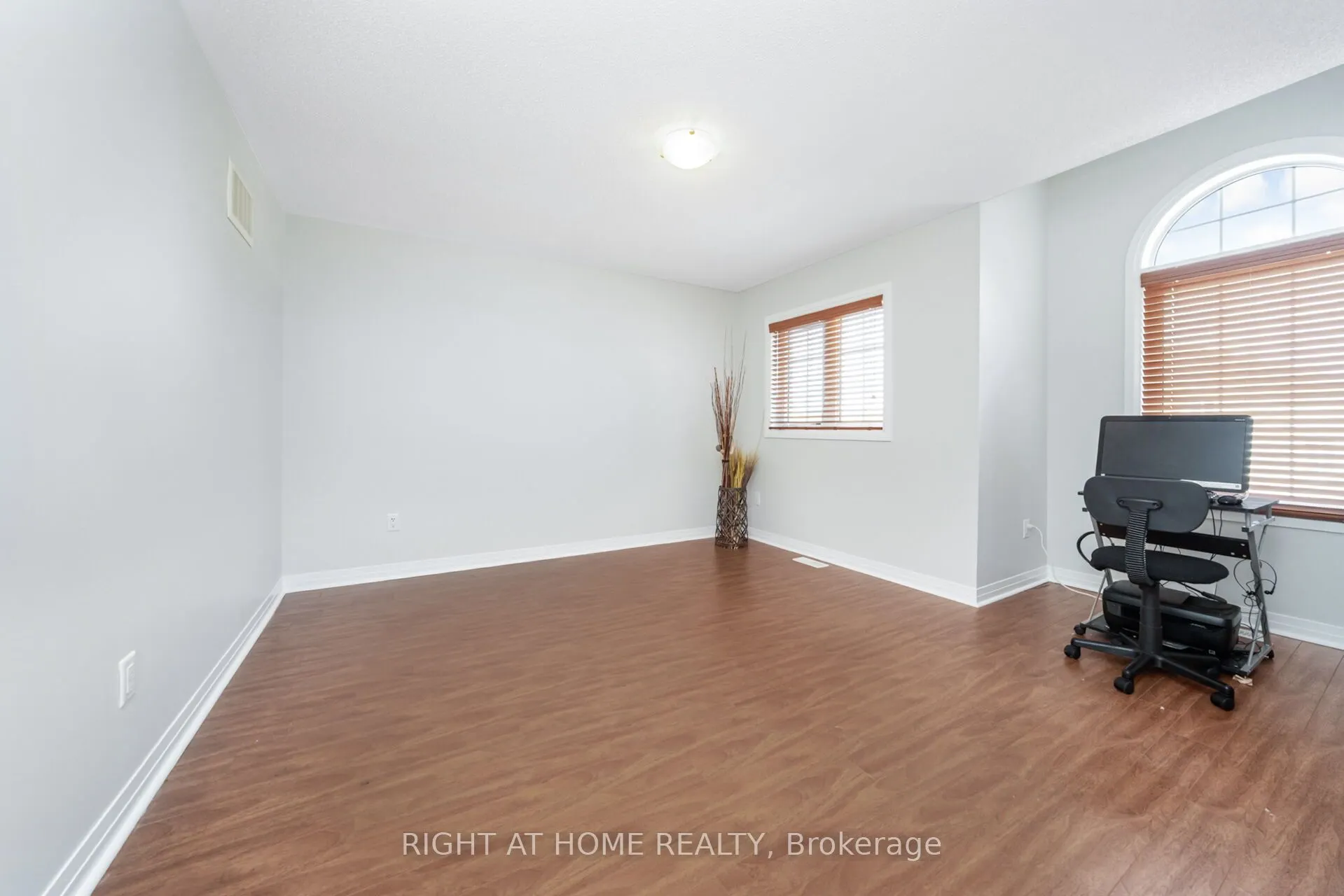 10 Porter Drive