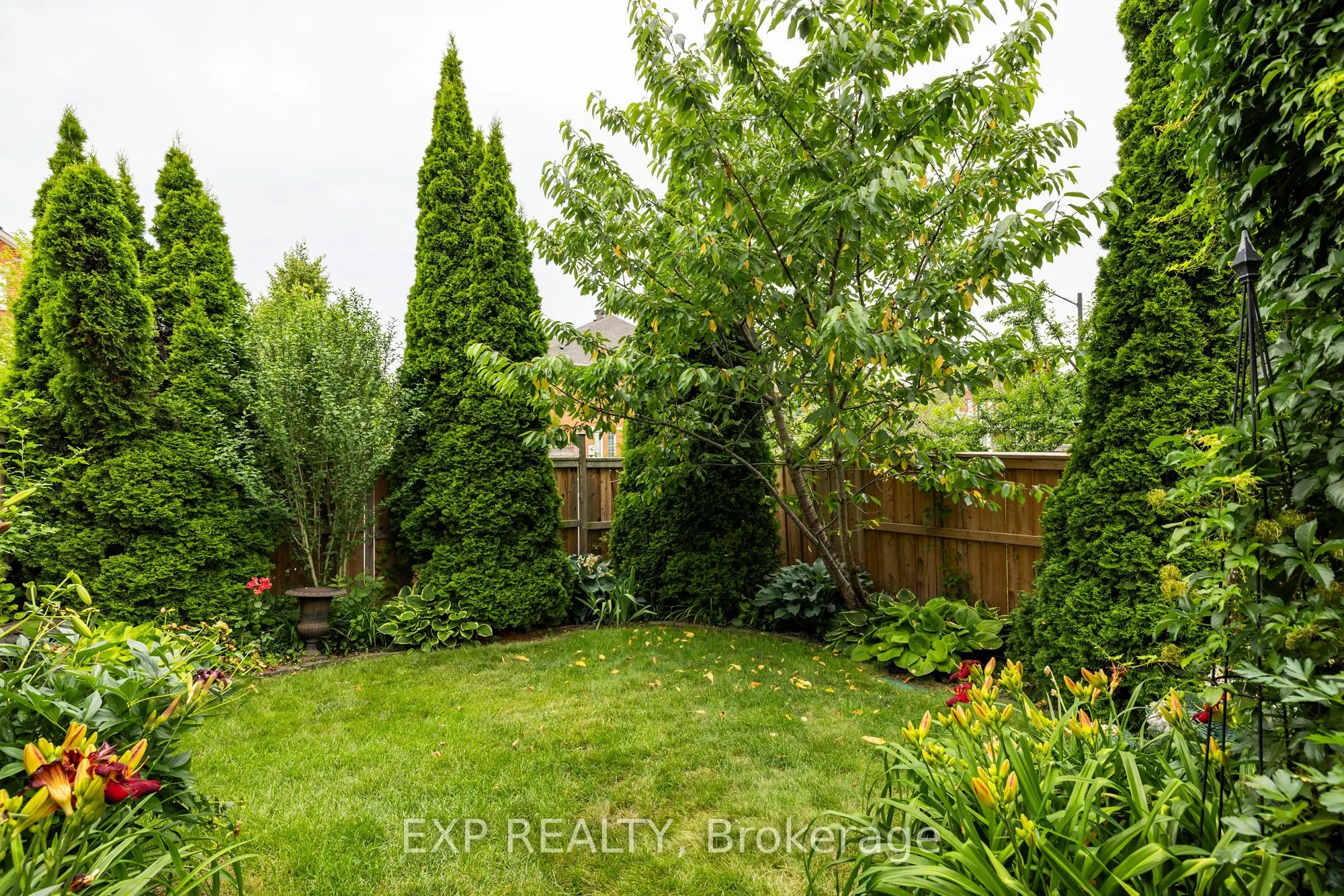 3117 Splendour Place
