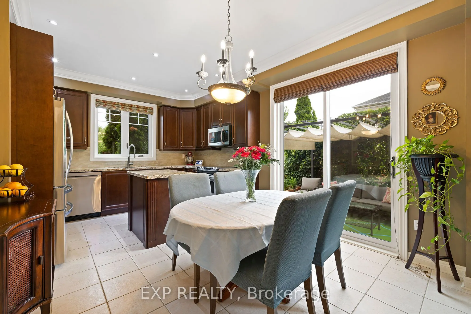 3117 Splendour Place