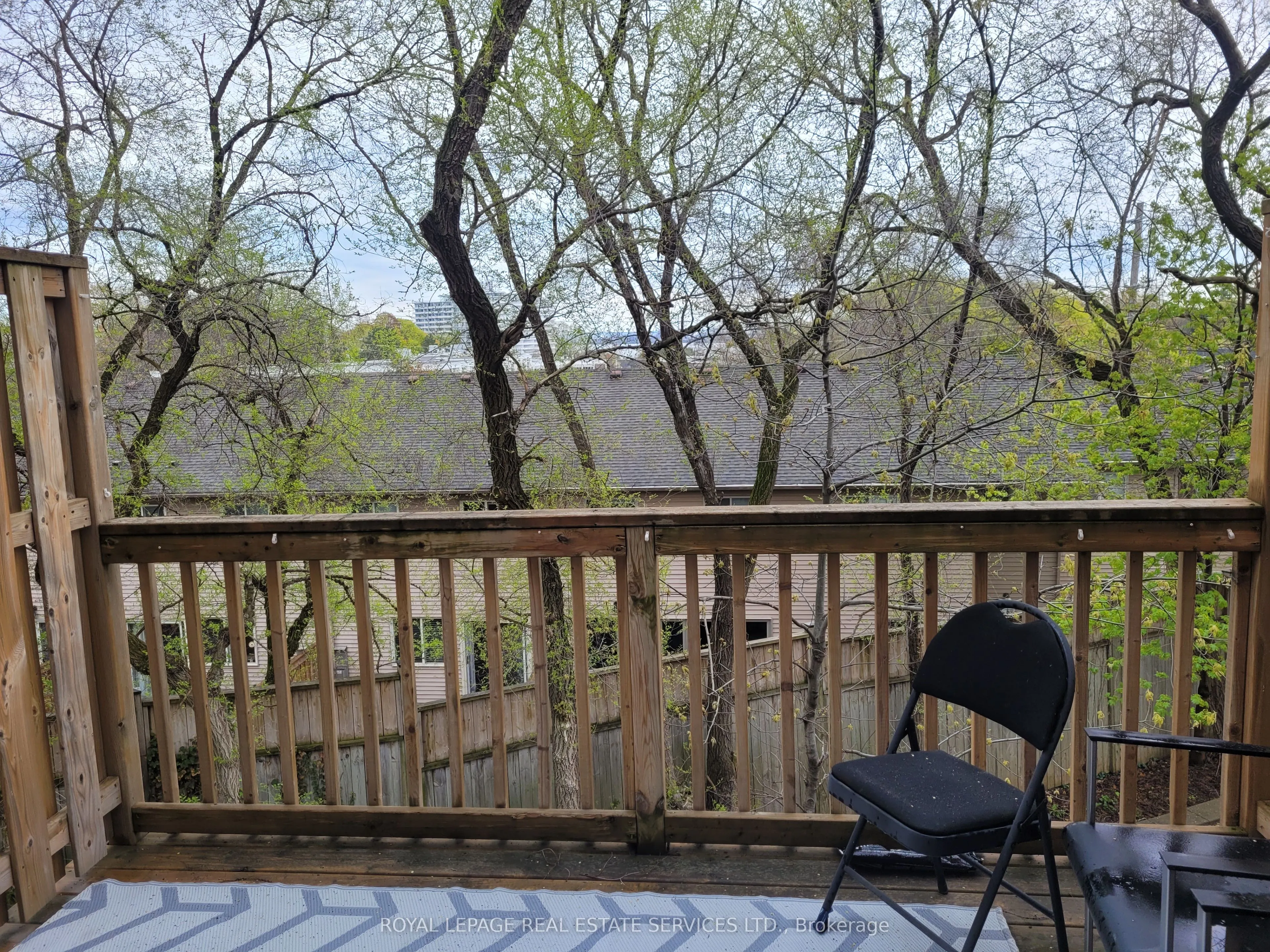 70 Plains Road W, #38