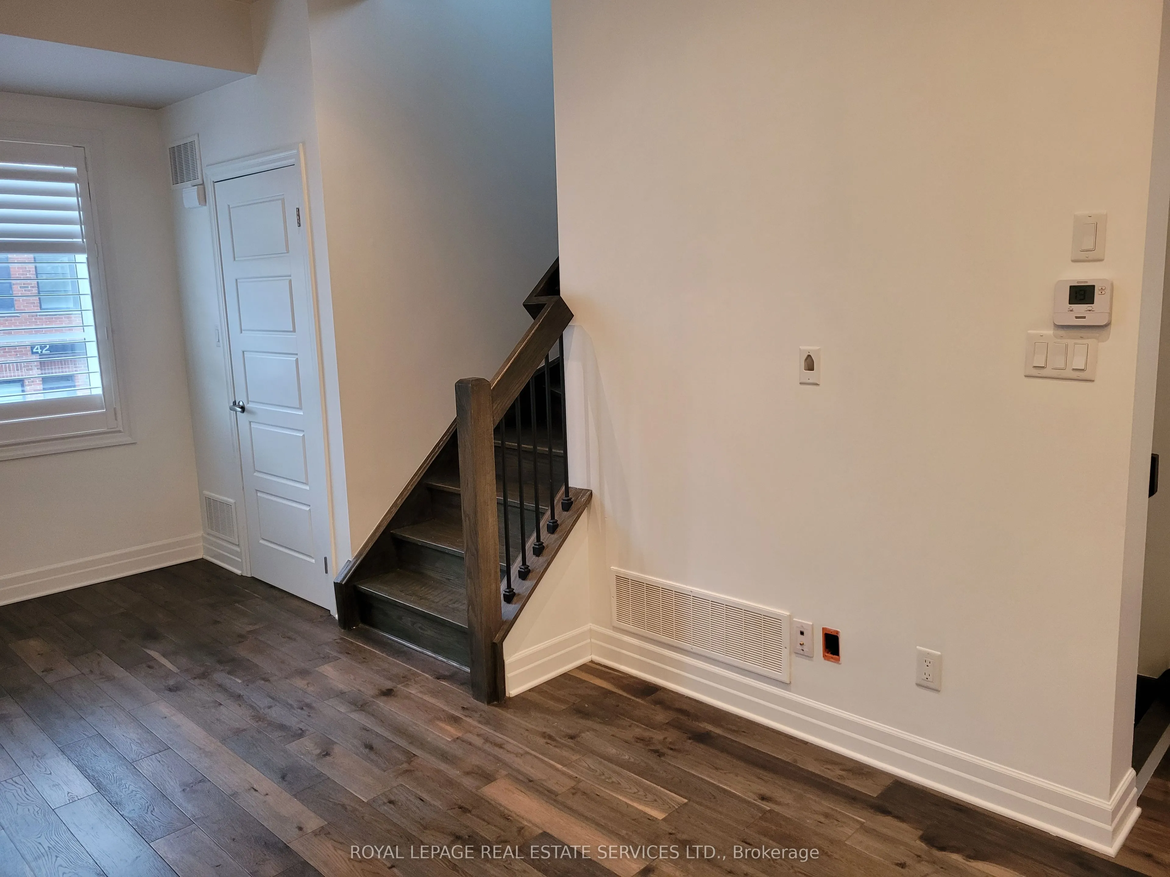 70 Plains Road W, #38