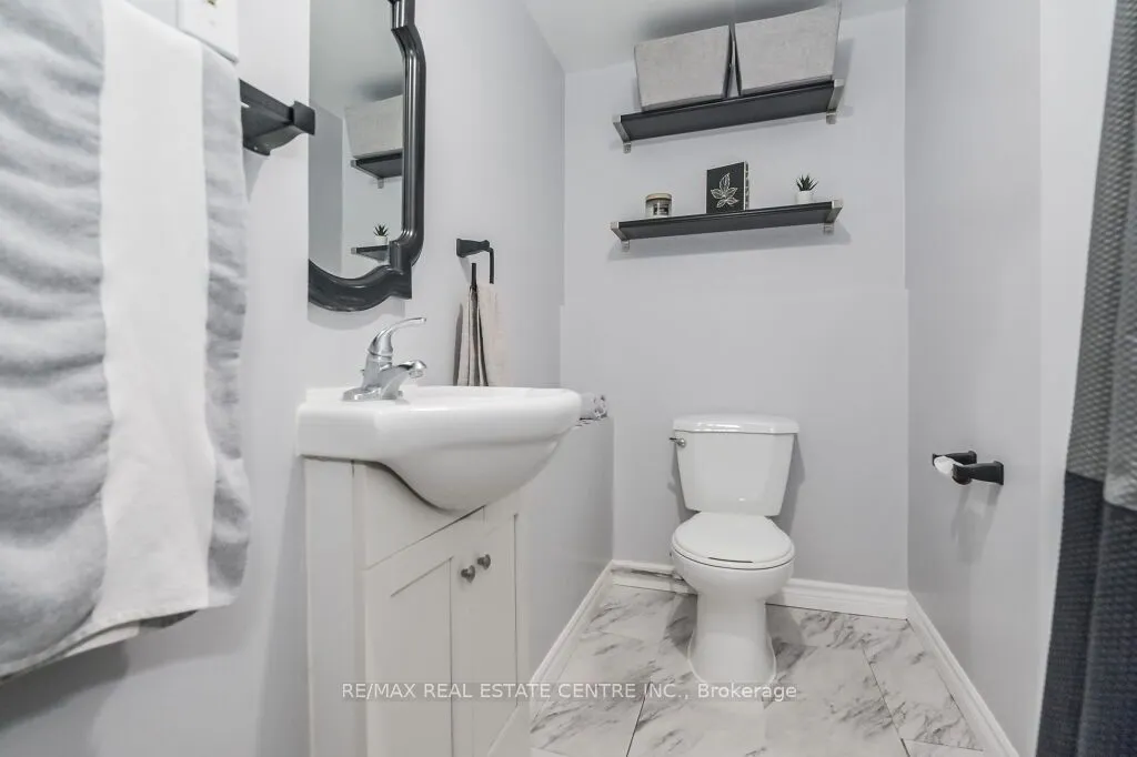 18 Townline