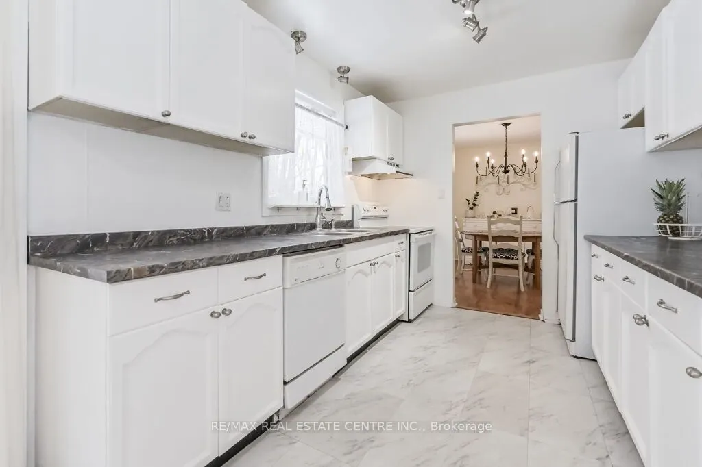 18 Townline