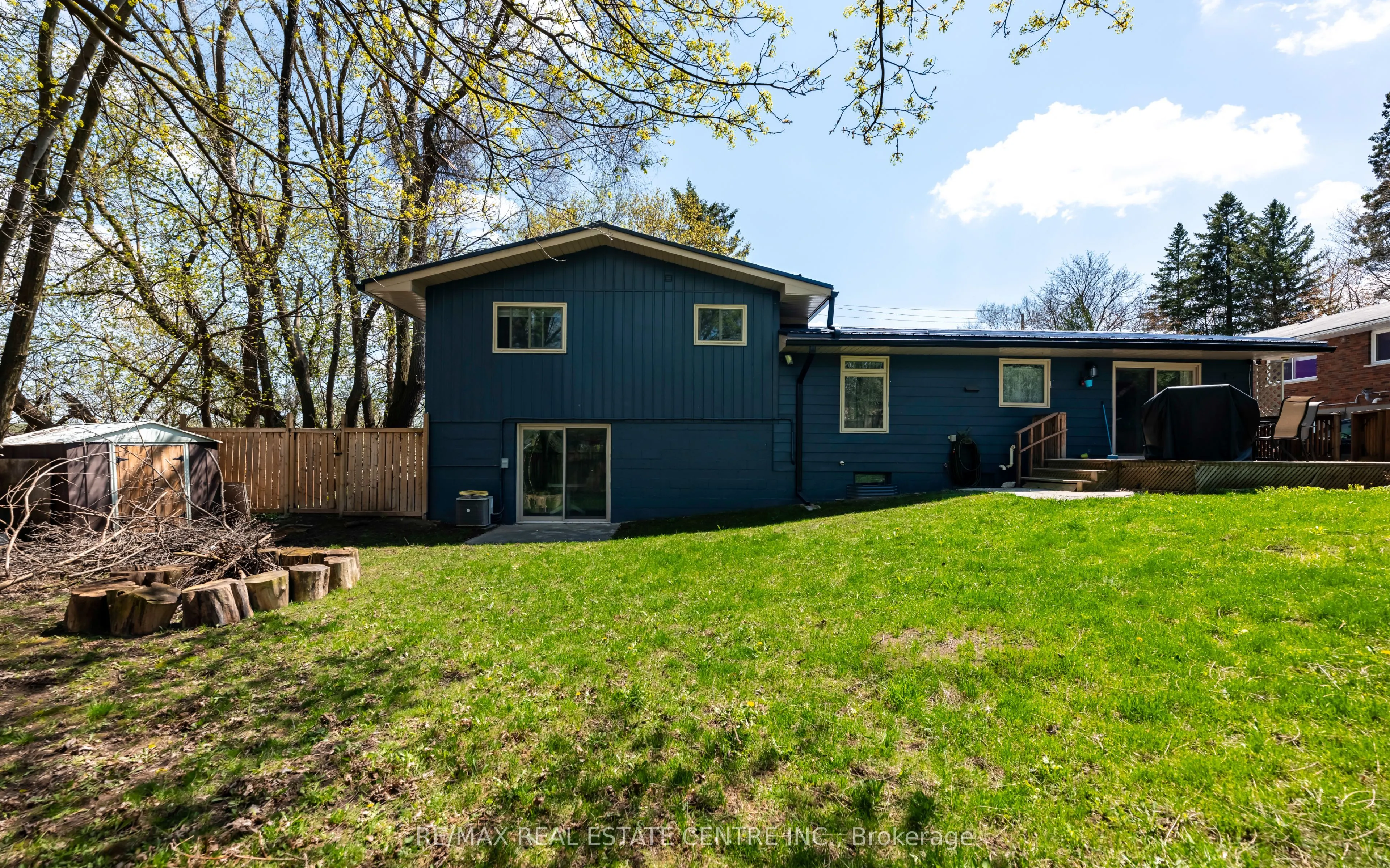 18 Townline