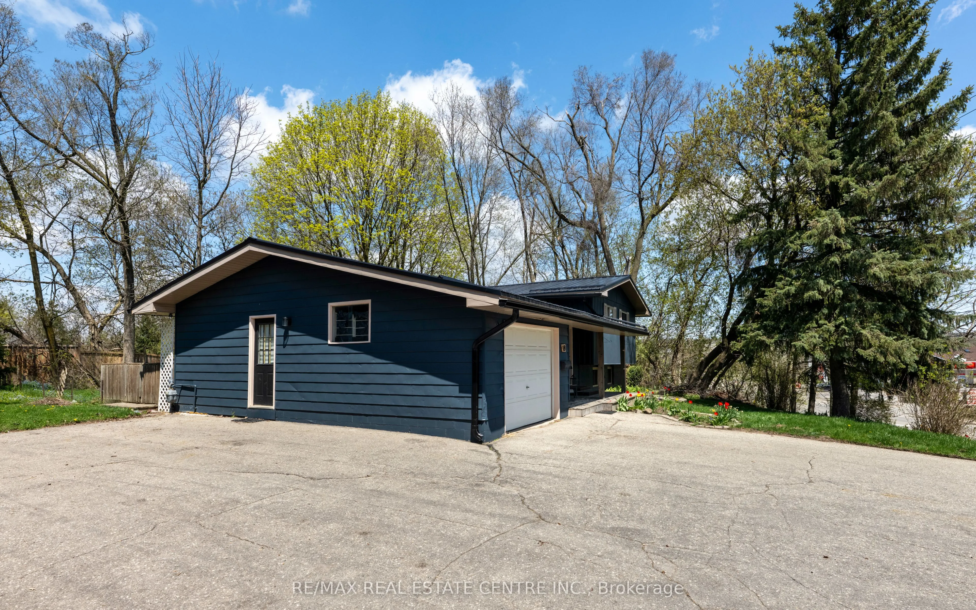 18 Townline