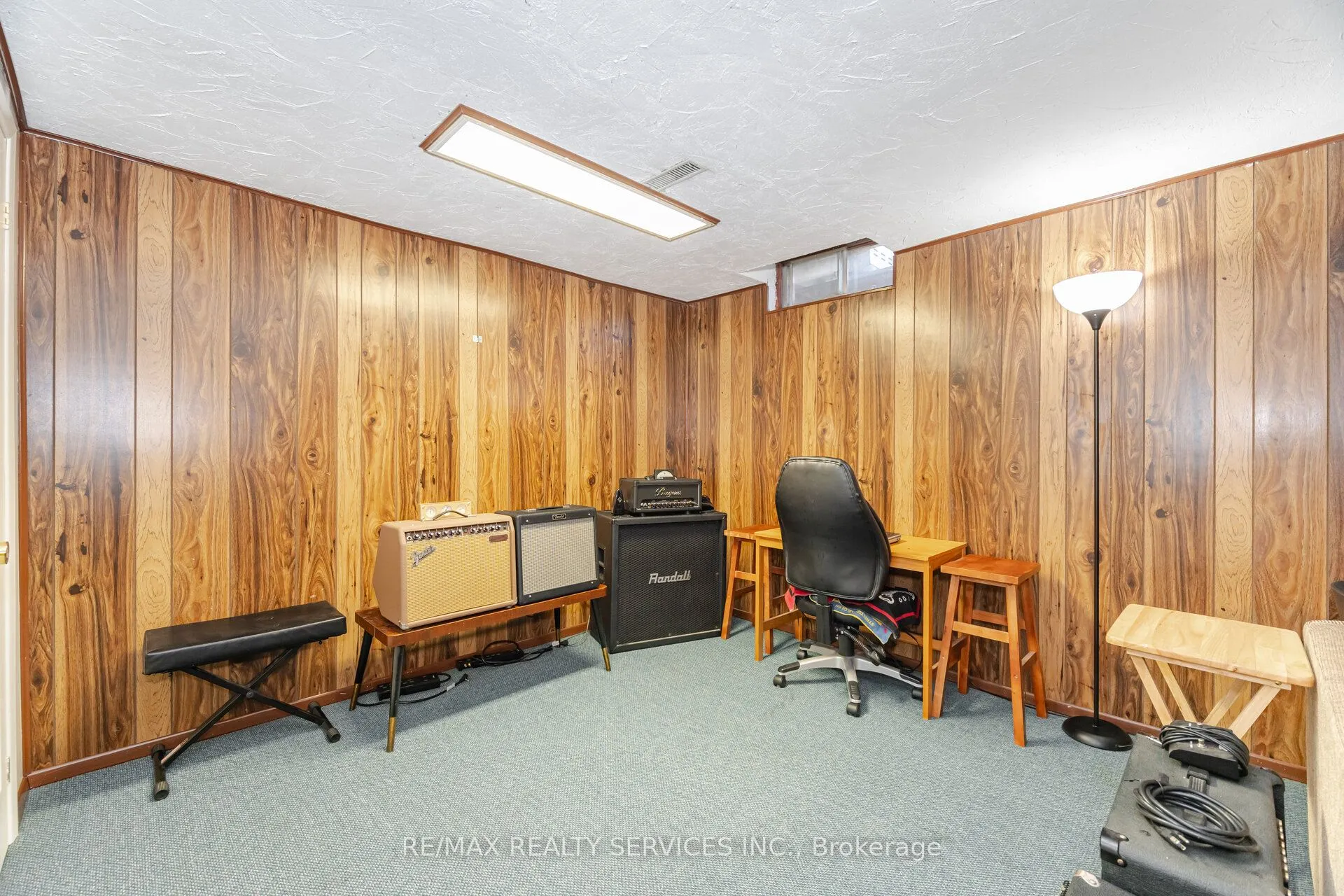 12 Sparklett Crescent
