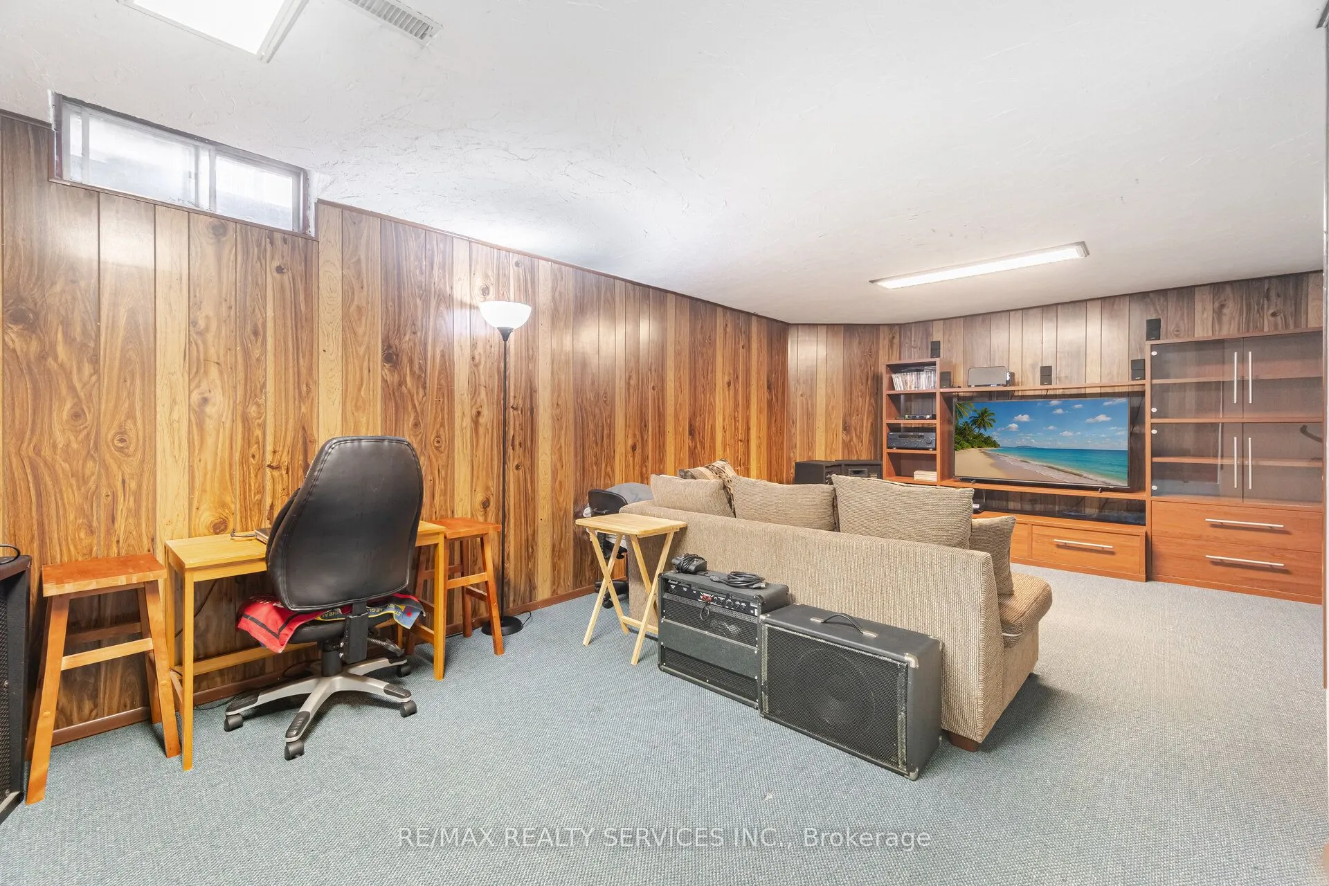 12 Sparklett Crescent