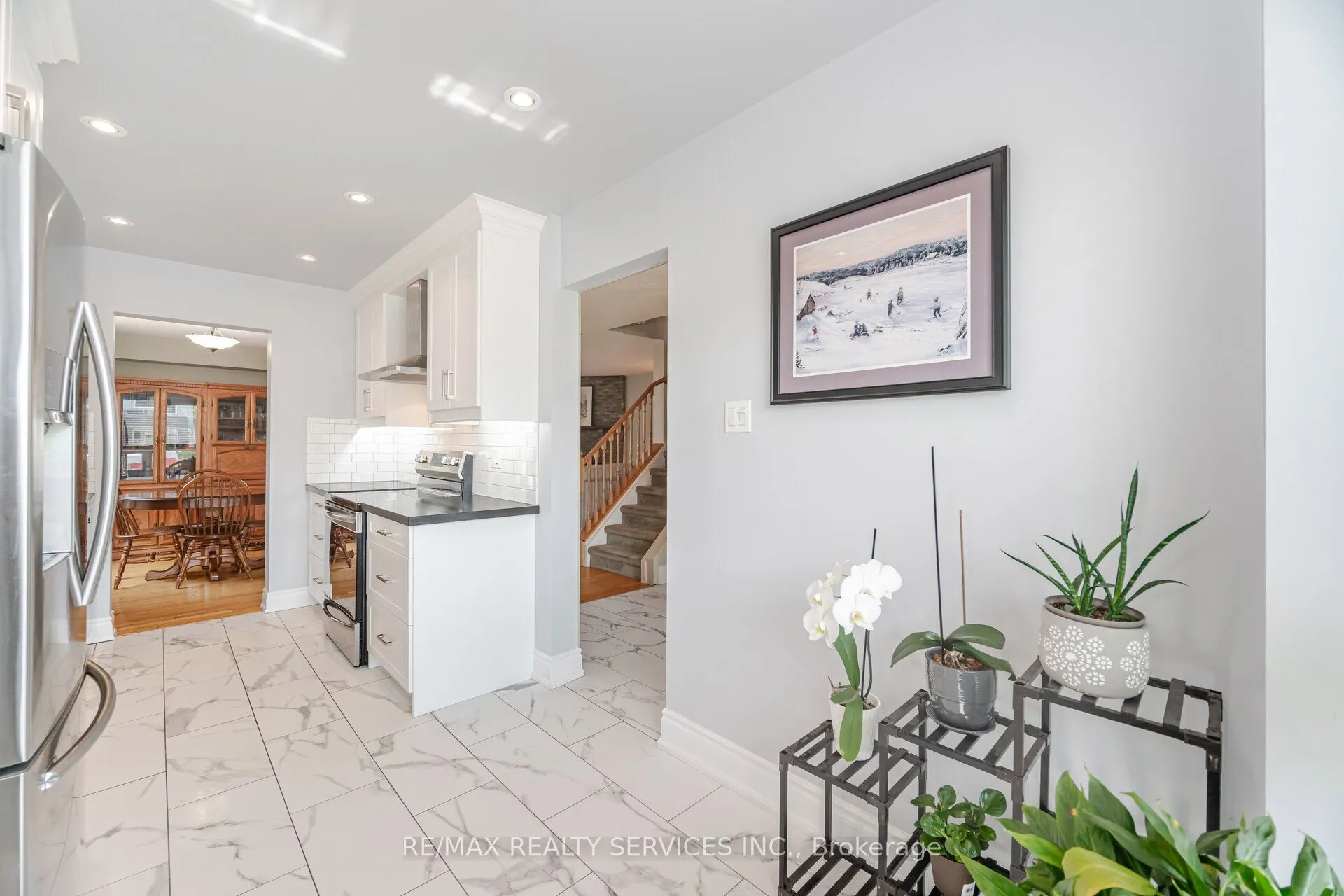 12 Sparklett Crescent