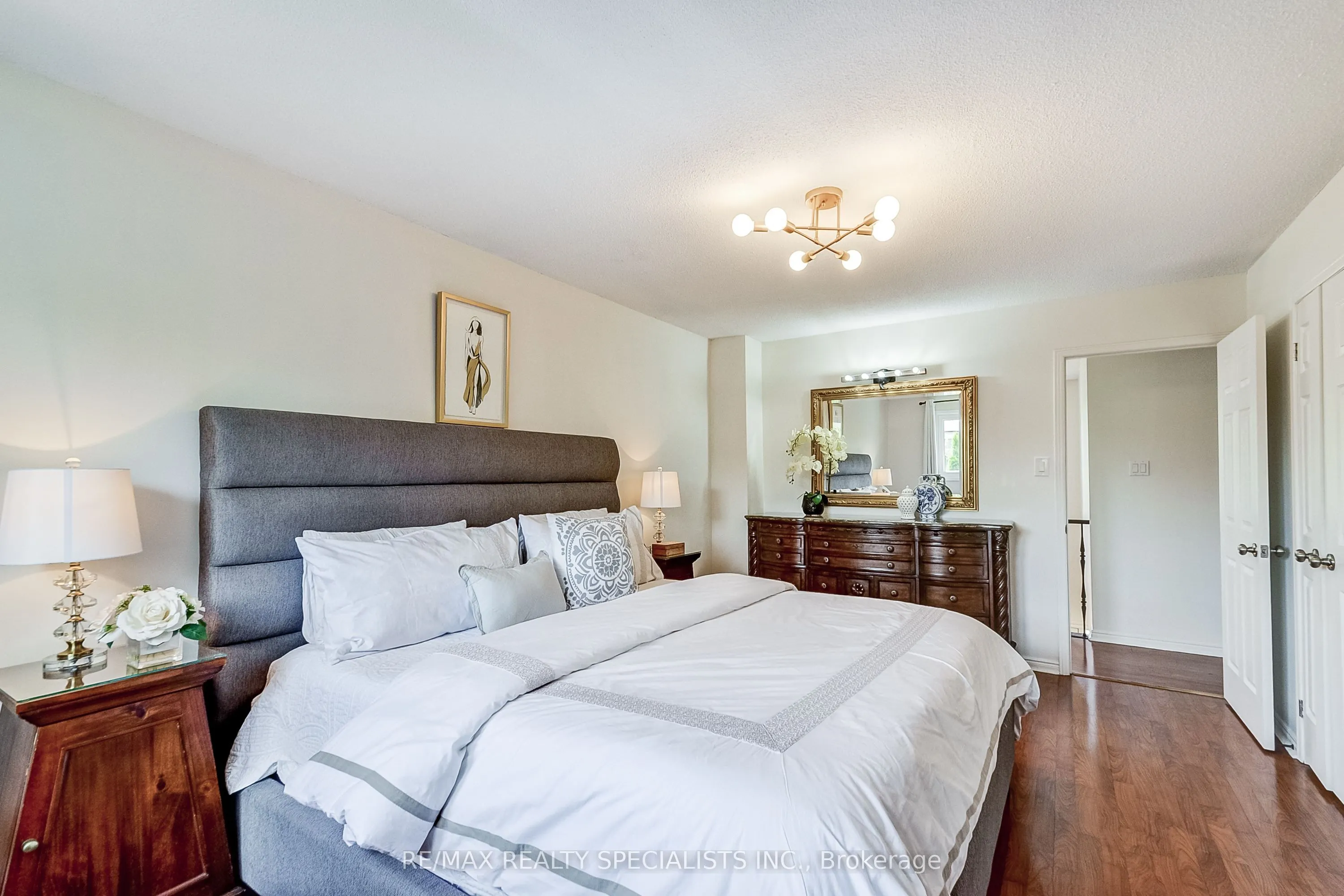 4448 Weymouth Commons Crescent