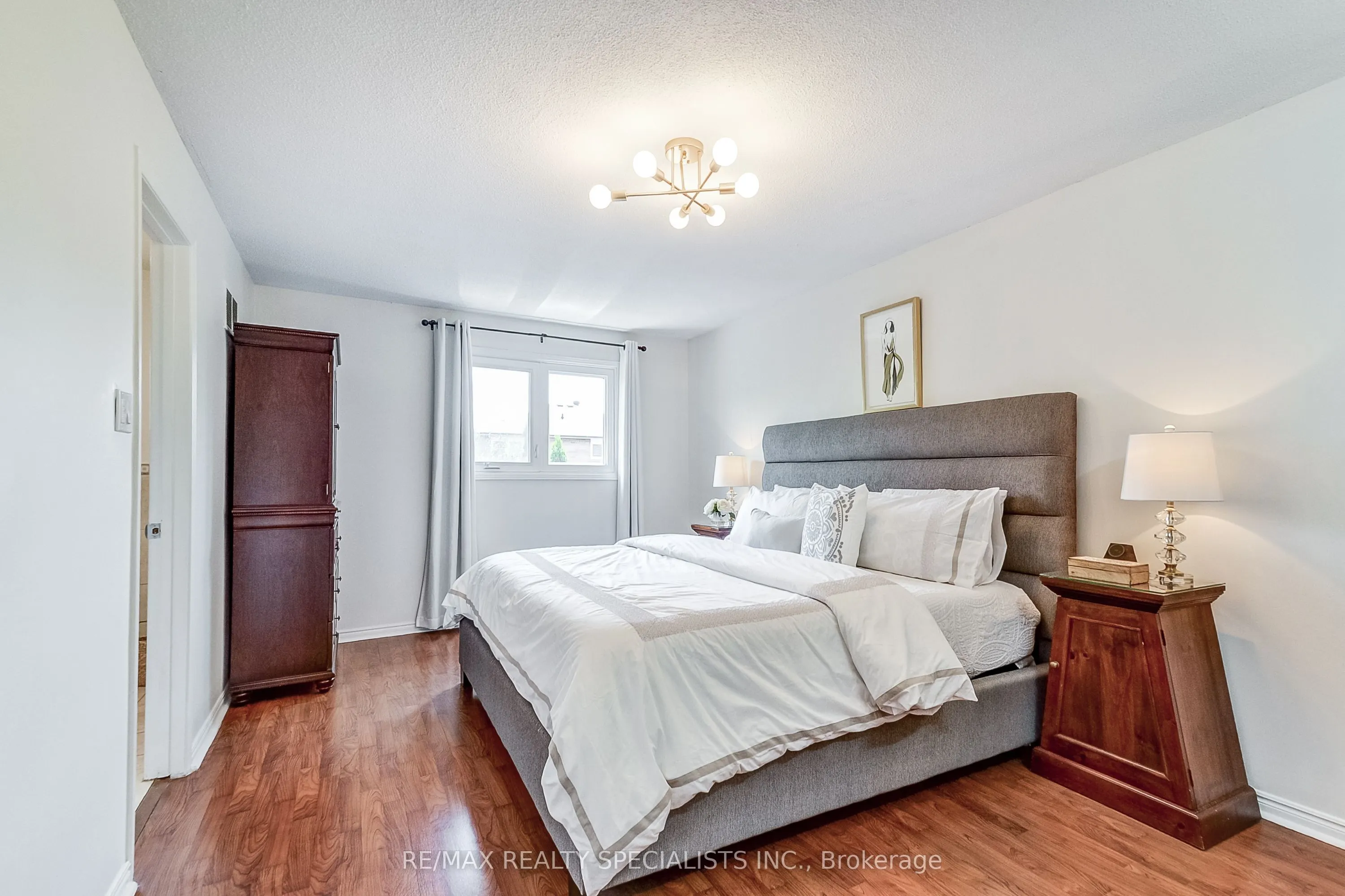 4448 Weymouth Commons Crescent