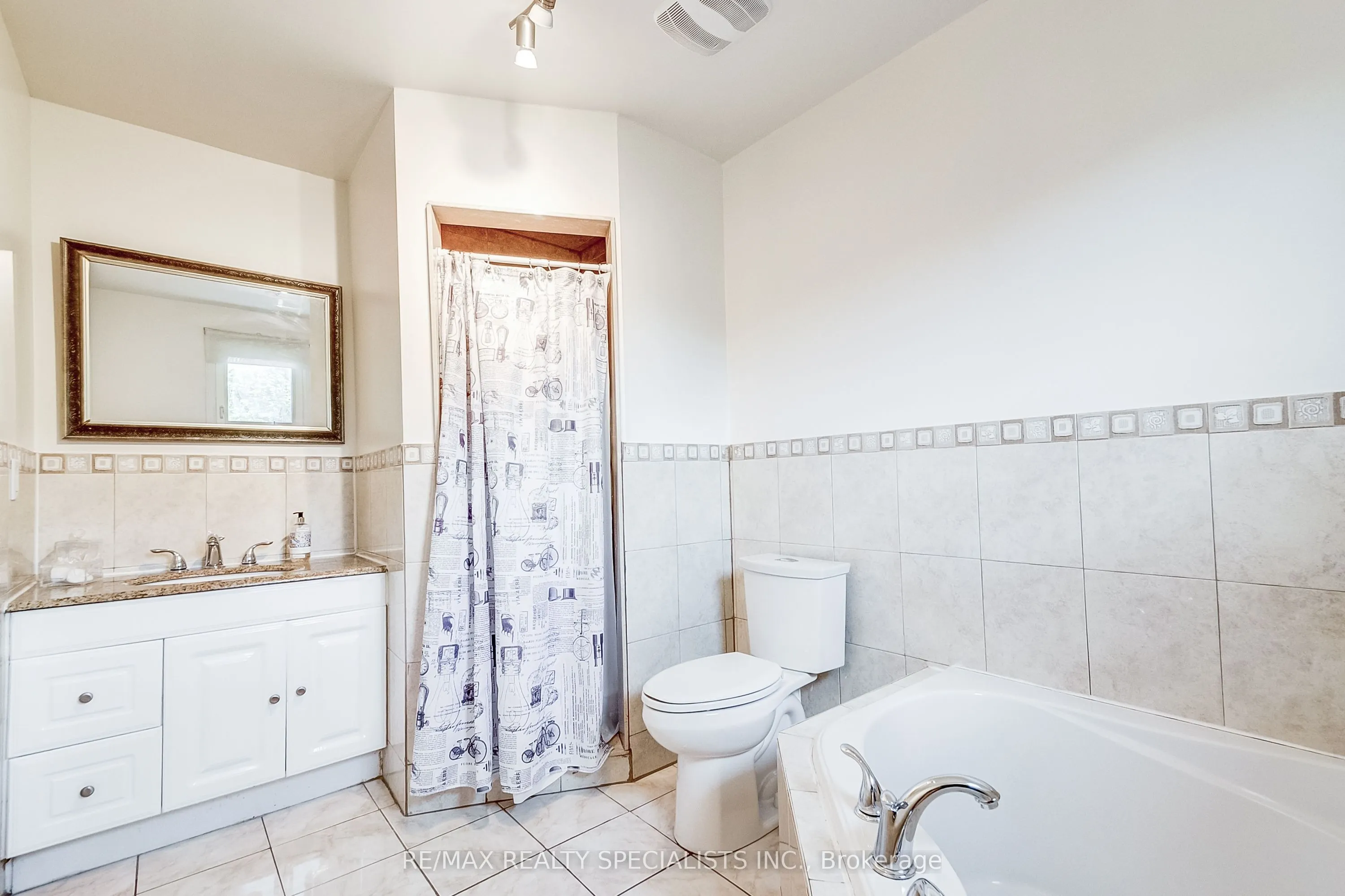 4448 Weymouth Commons Crescent