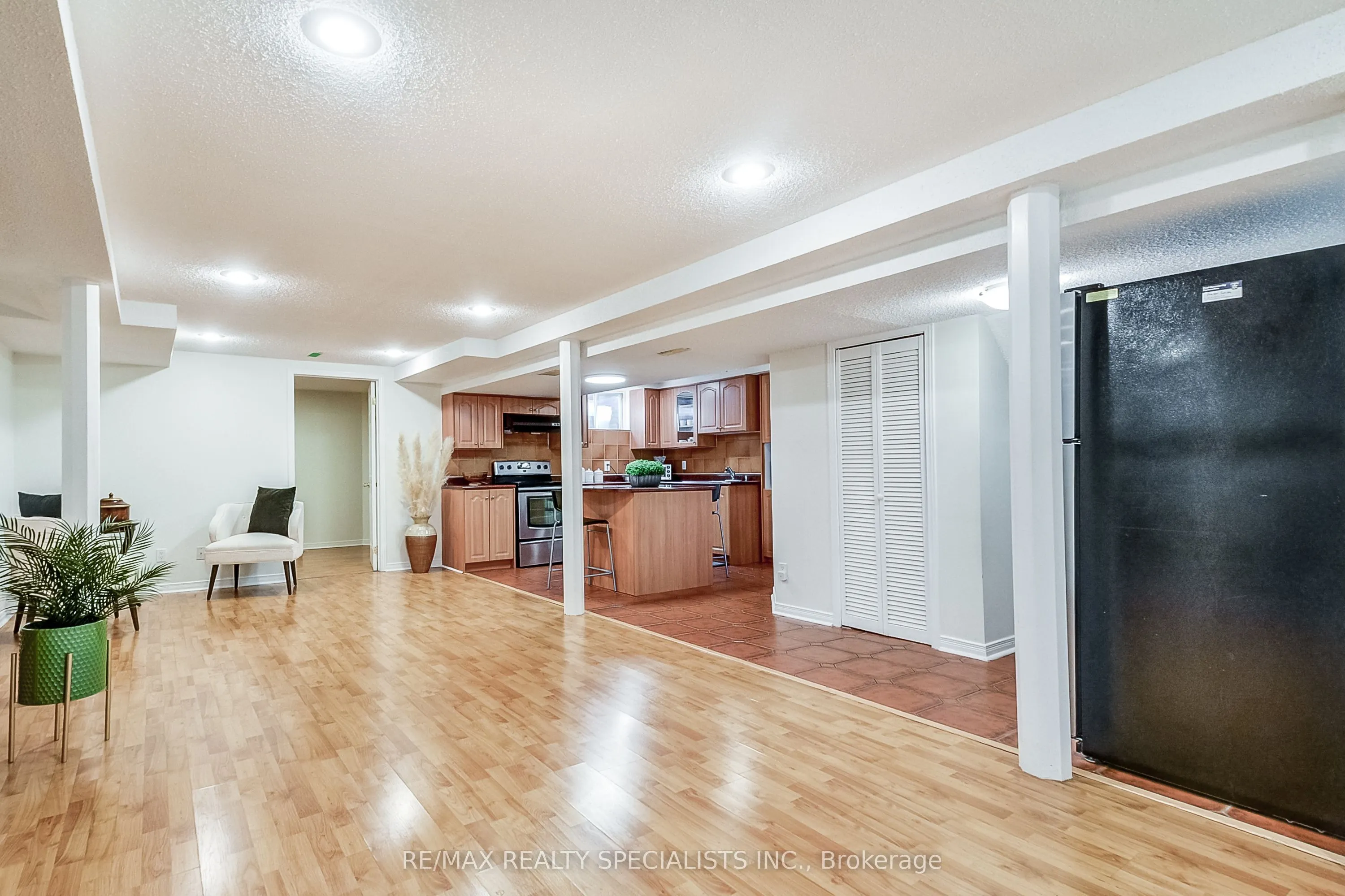 4448 Weymouth Commons Crescent