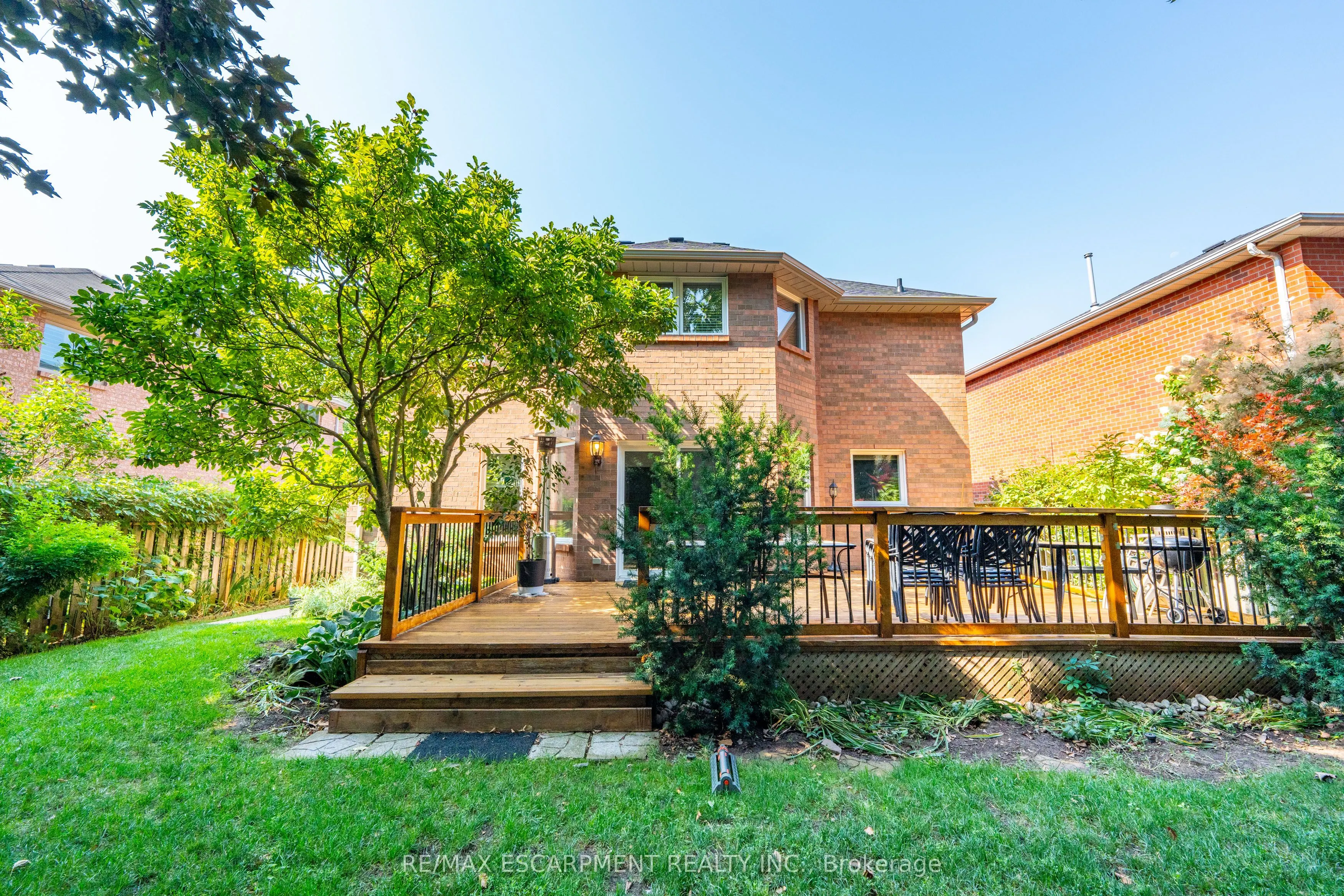 327 Northwood Drive