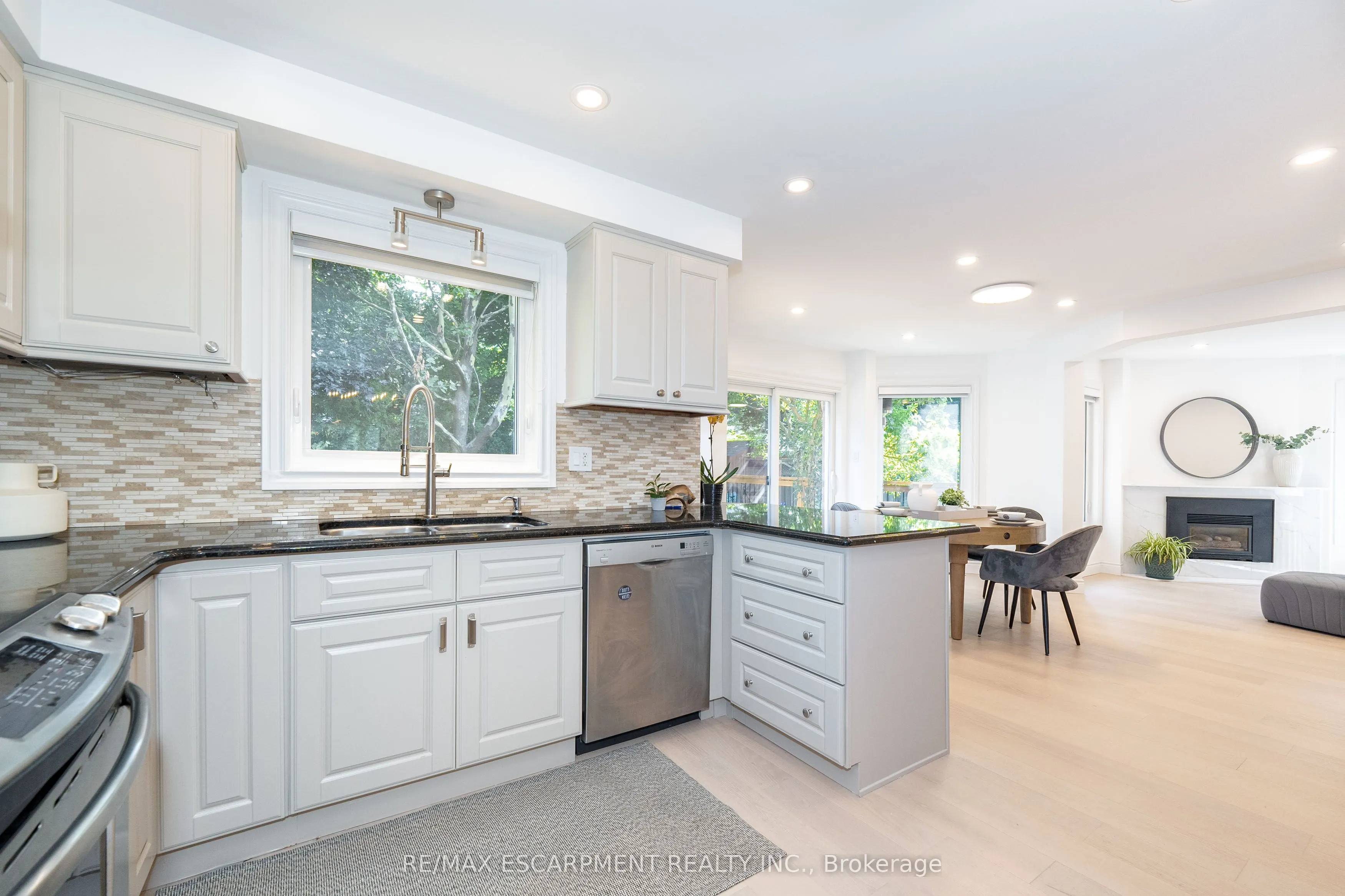 327 Northwood Drive