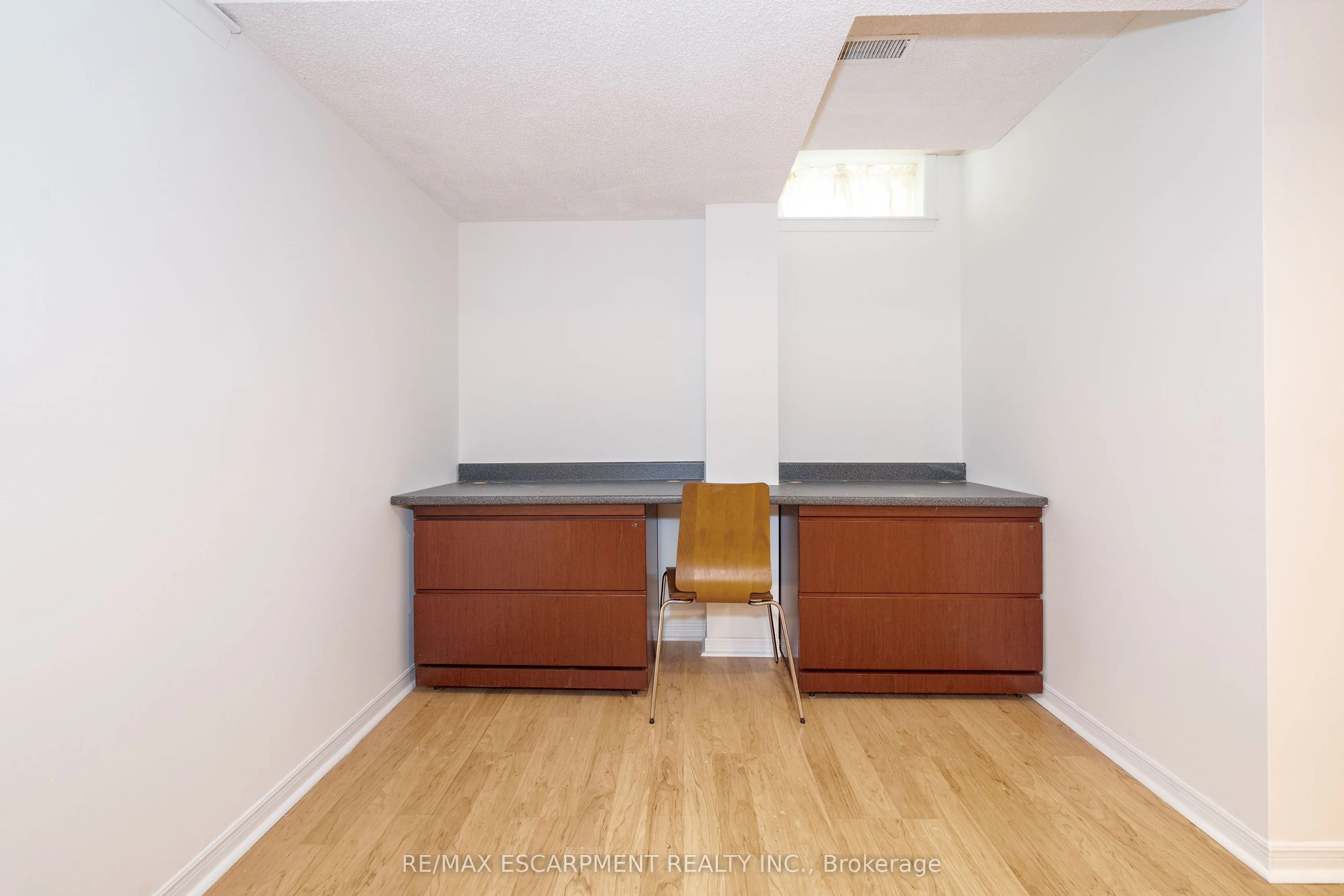 327 Northwood Drive