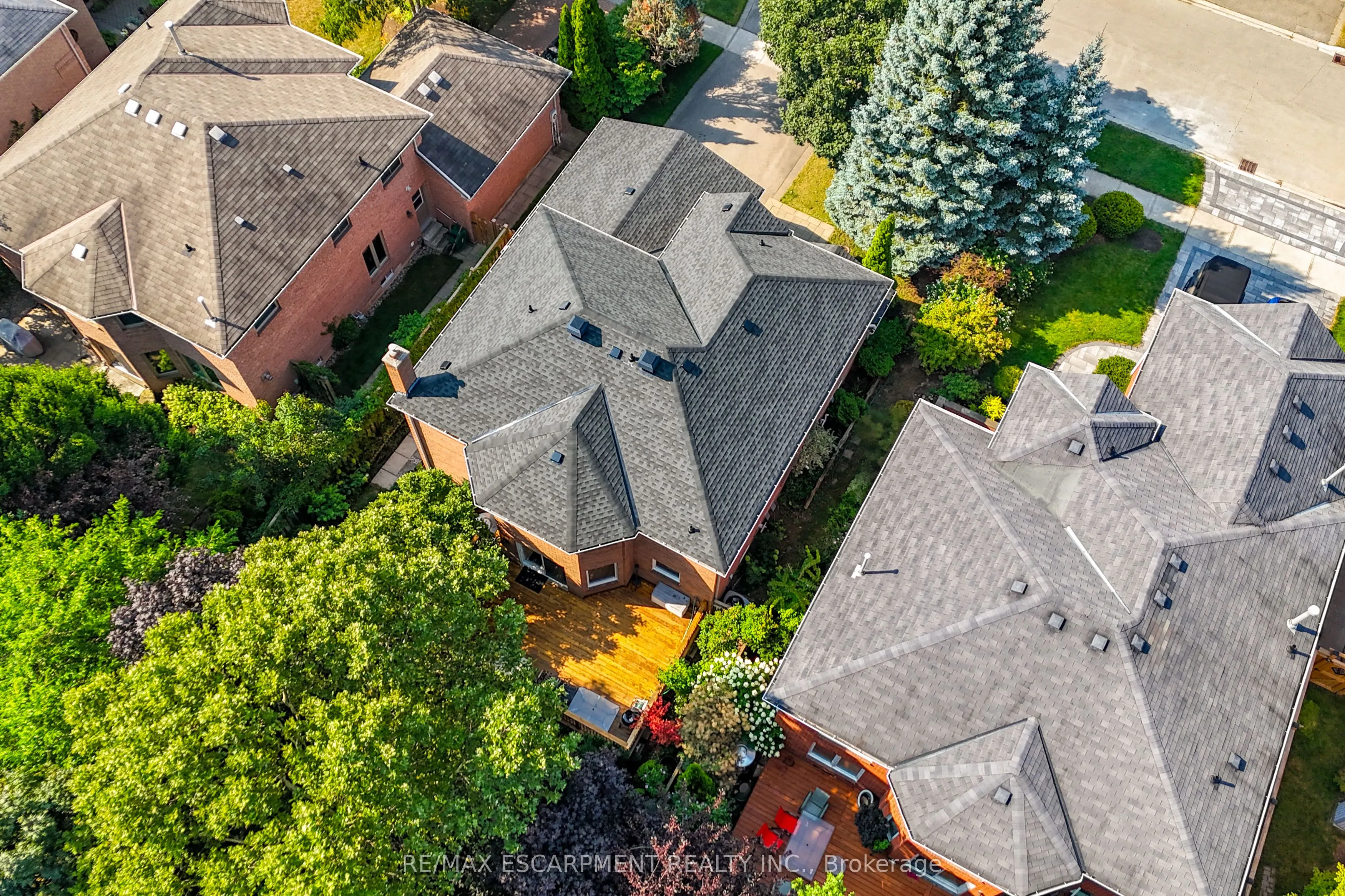 327 Northwood Drive