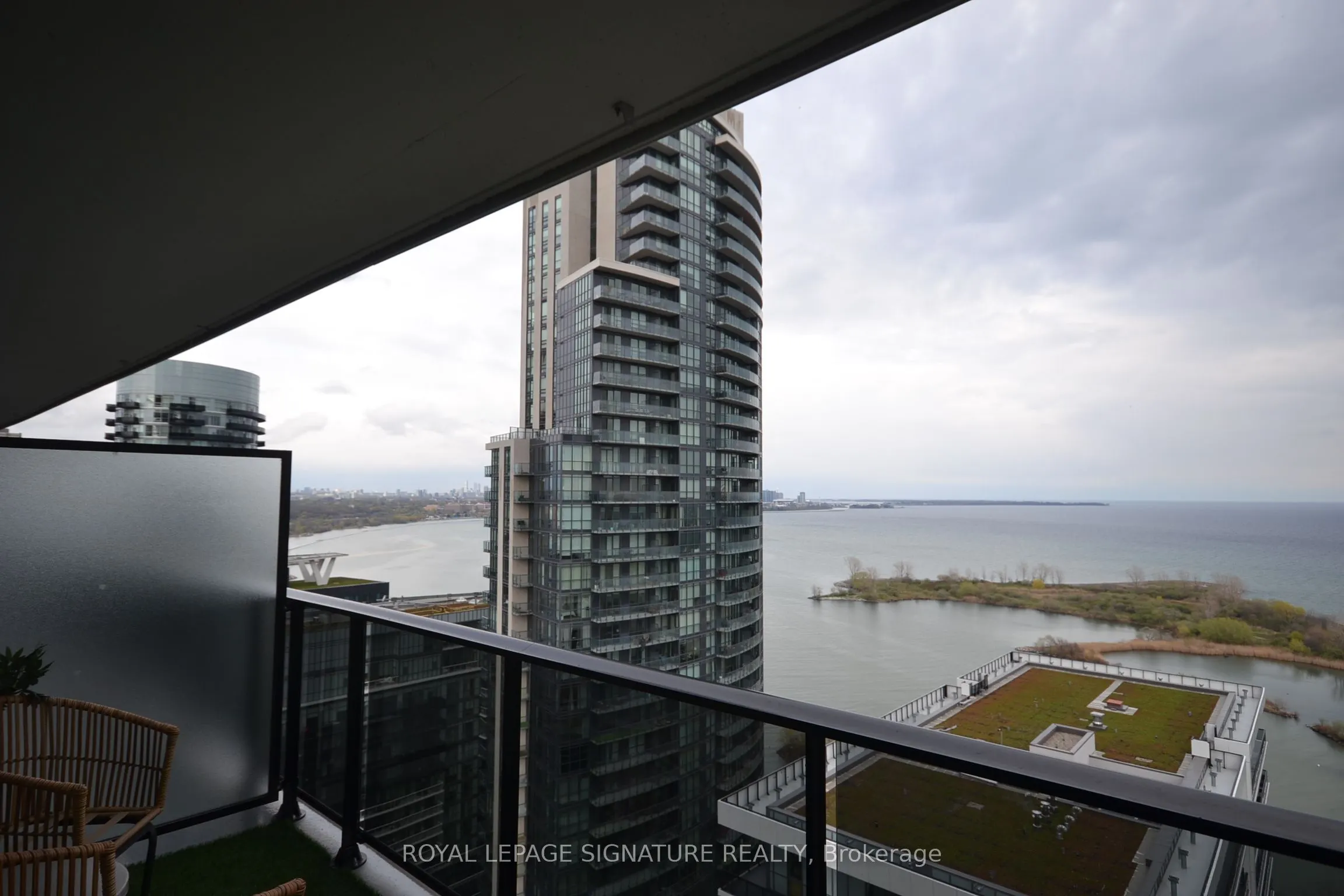 70 Annie Craig Drive, #2406