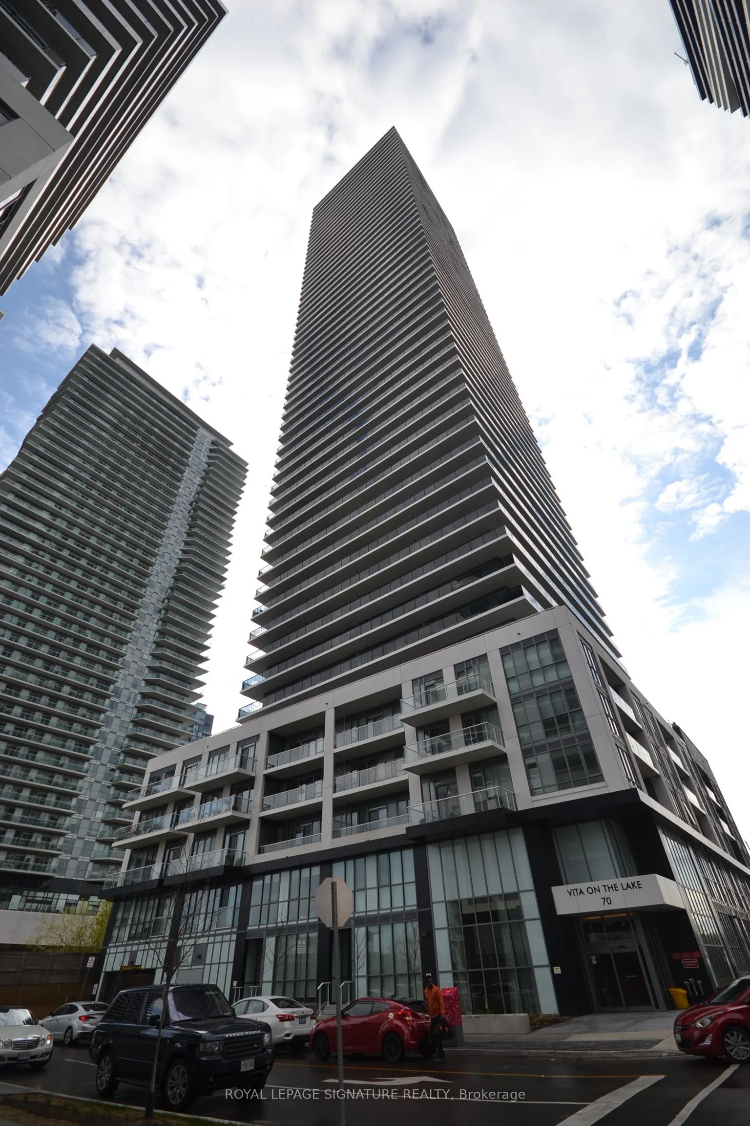 70 Annie Craig Drive, #2406