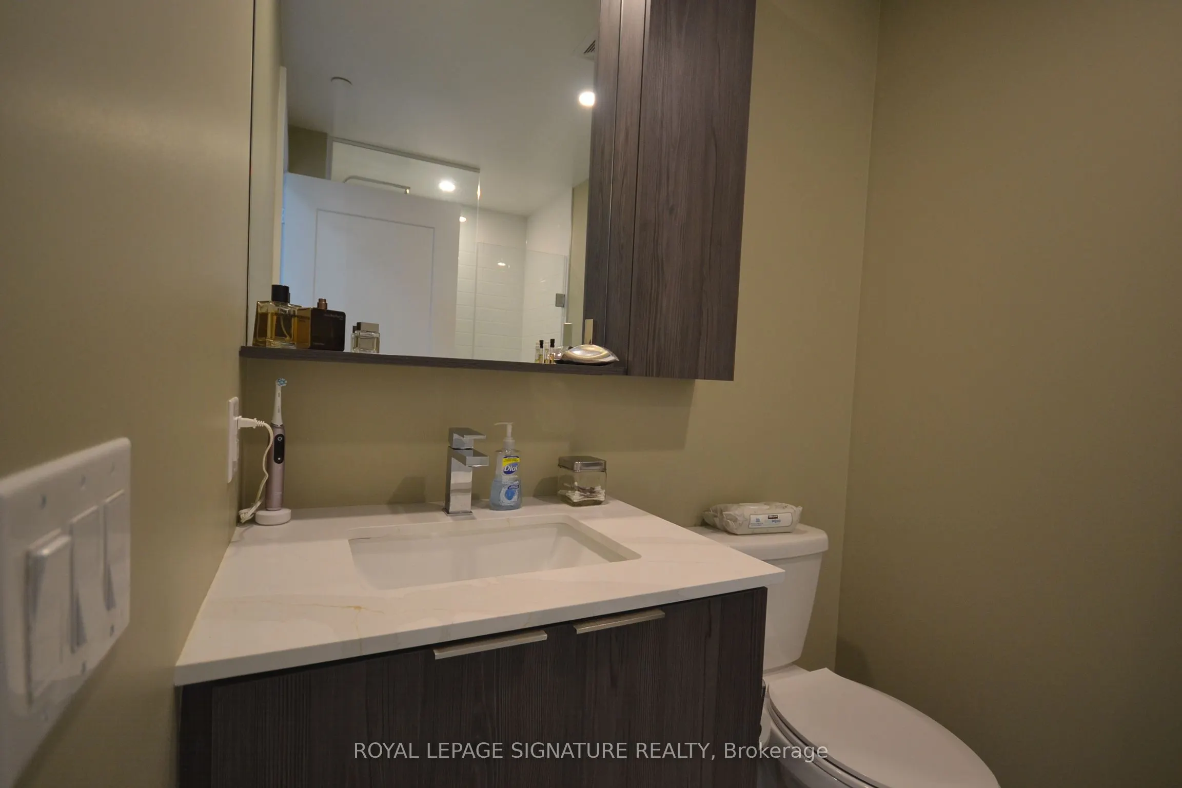 70 Annie Craig Drive, #2406