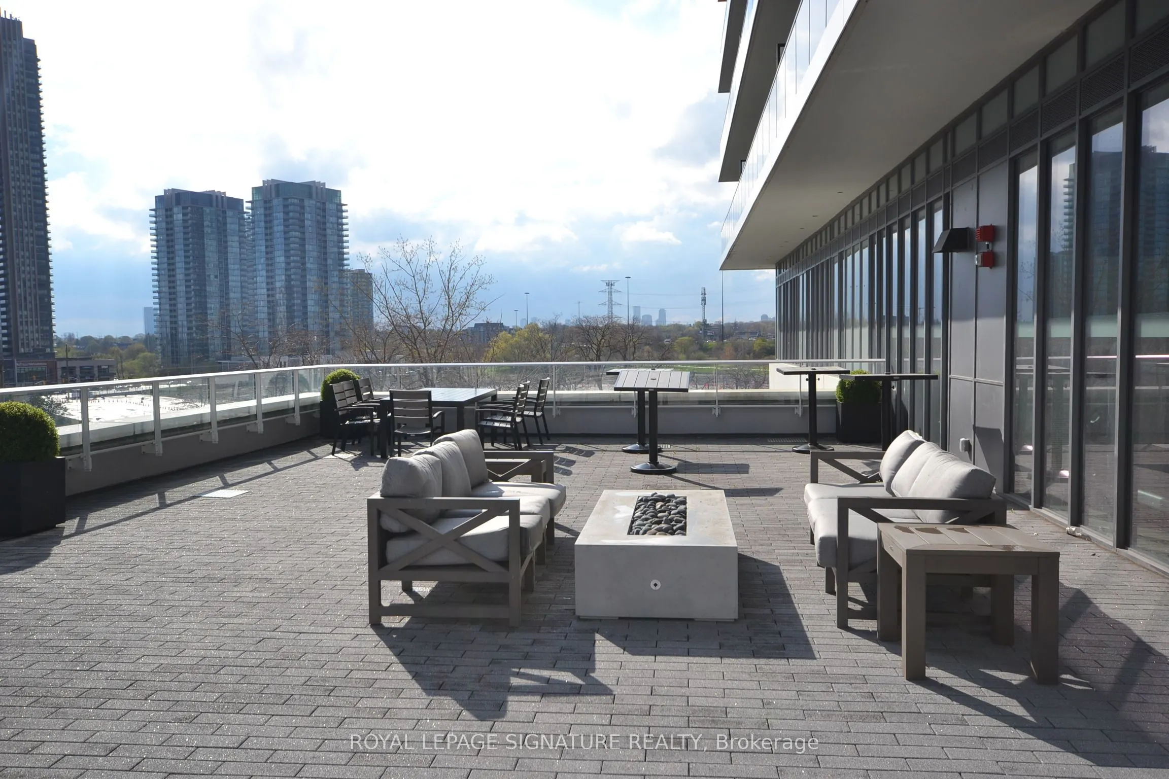 70 Annie Craig Drive, #2406