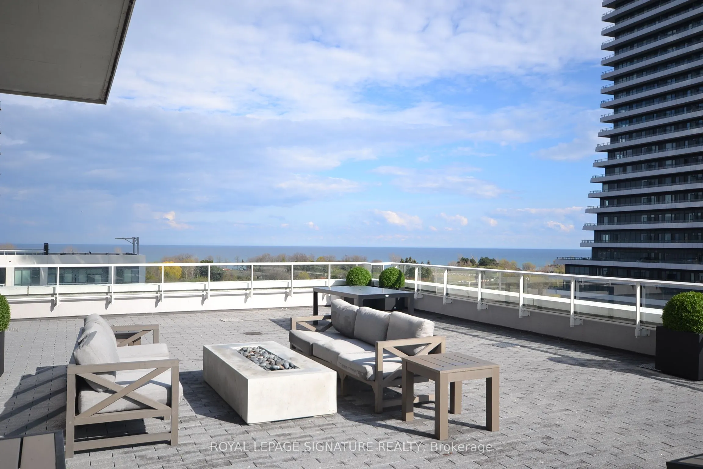 70 Annie Craig Drive, #2406