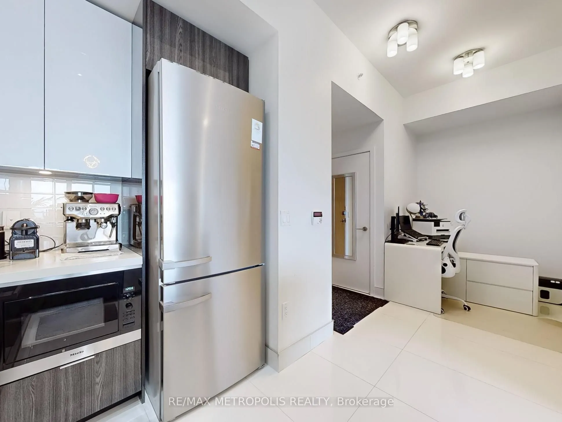 20 Shore Breeze Drive, #4504
