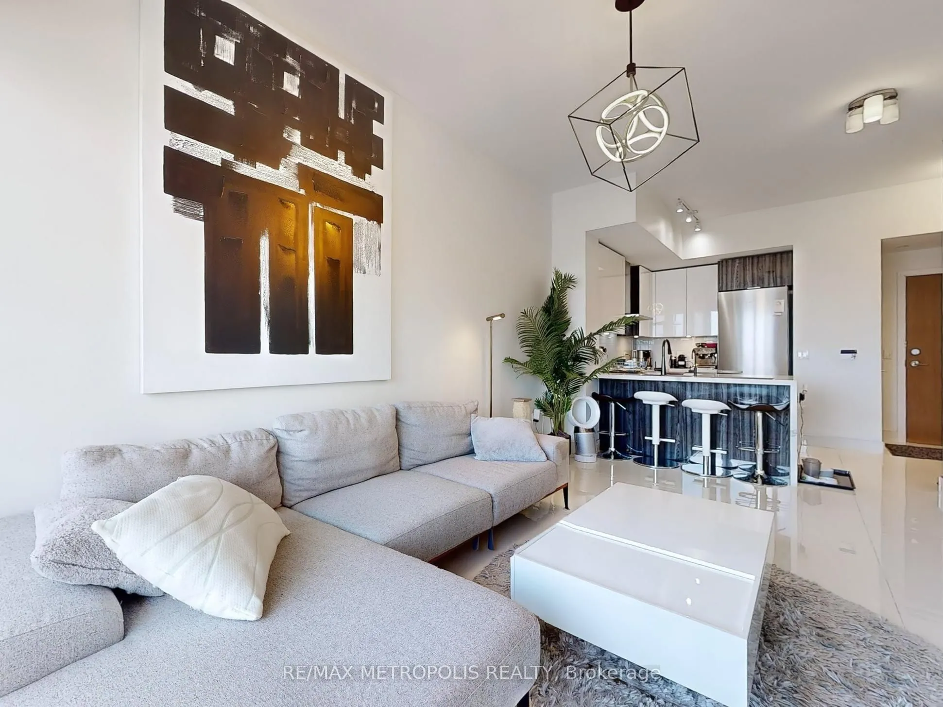 20 Shore Breeze Drive, #4504
