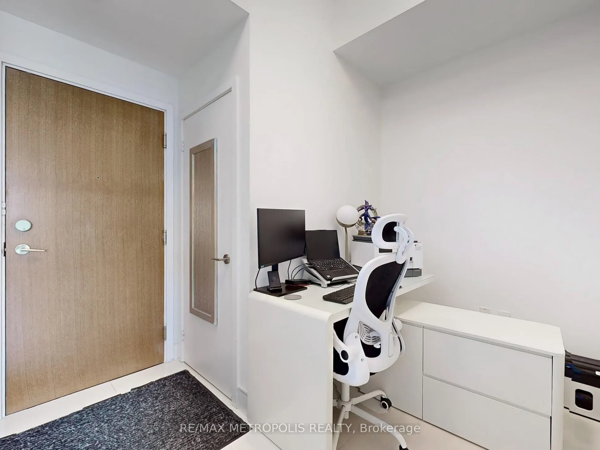 20 Shore Breeze Drive, #4504