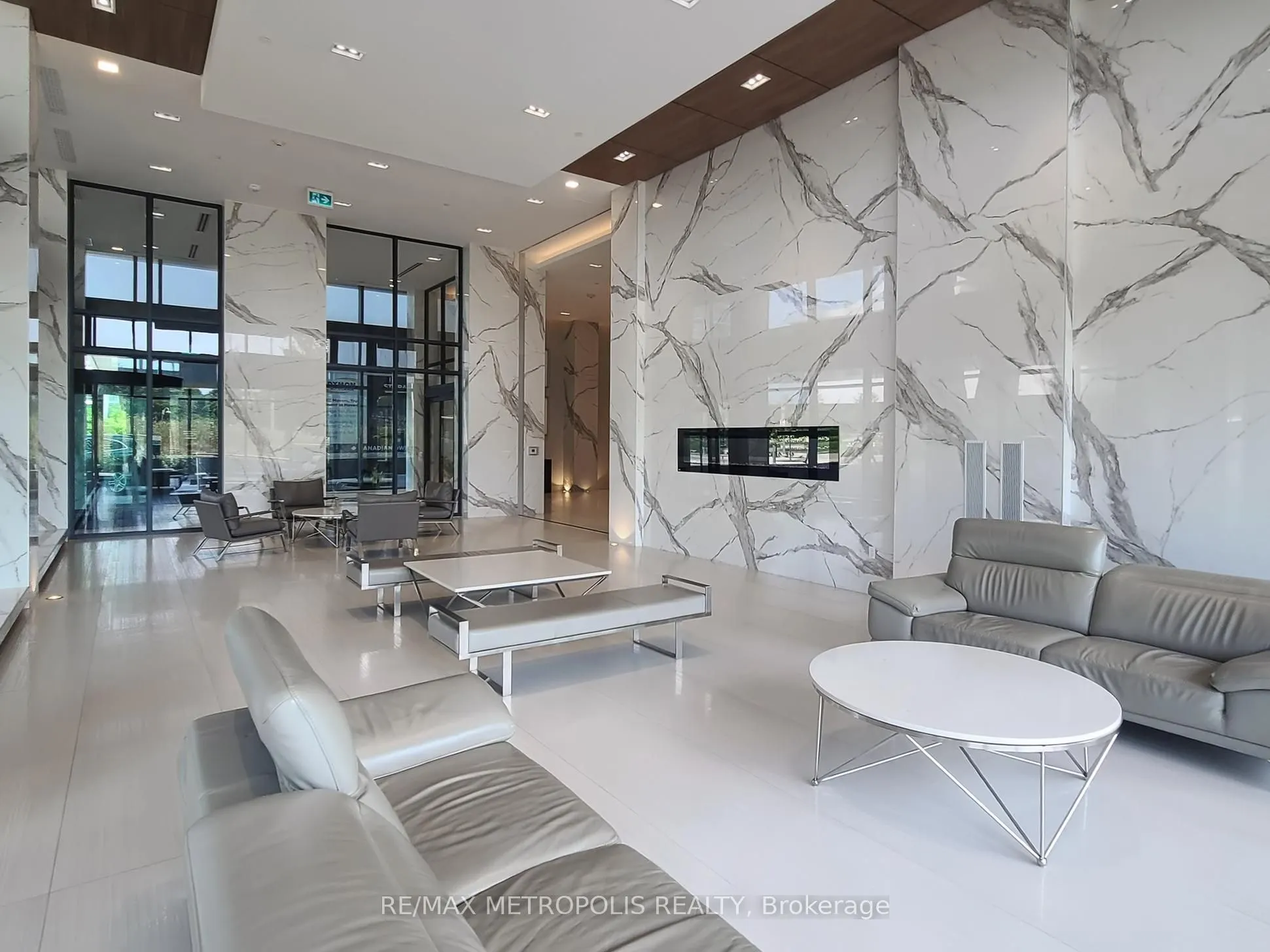 20 Shore Breeze Drive, #4504