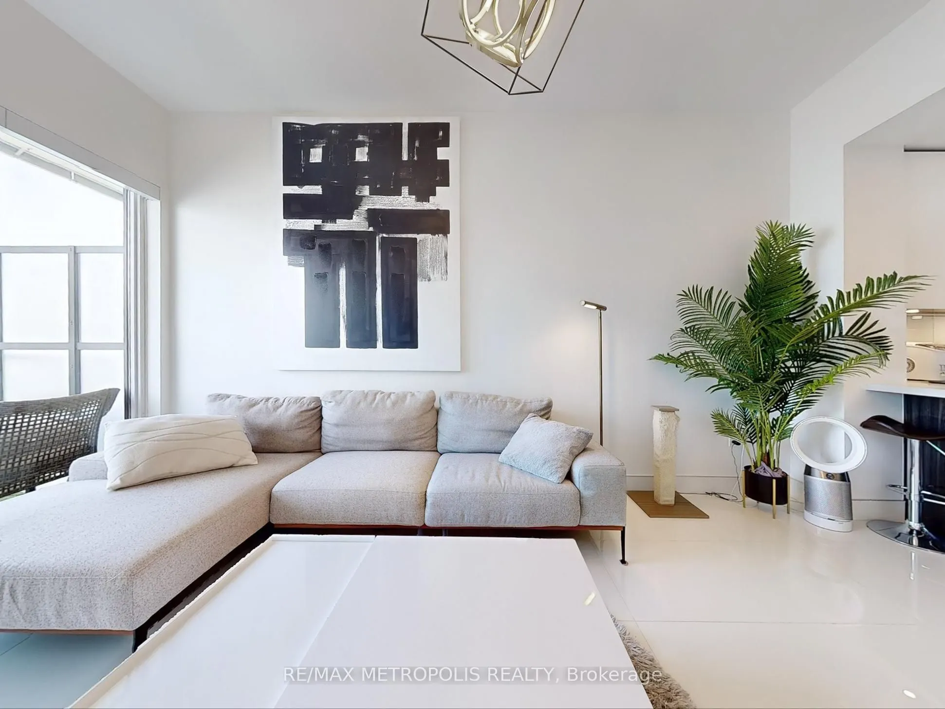 20 Shore Breeze Drive, #4504