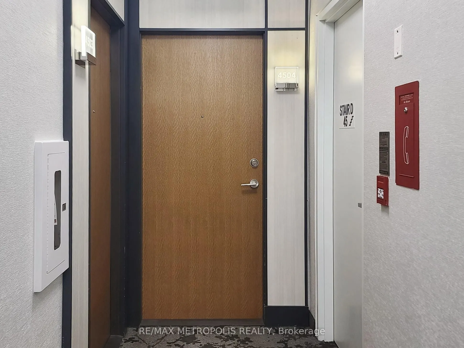 20 Shore Breeze Drive, #4504