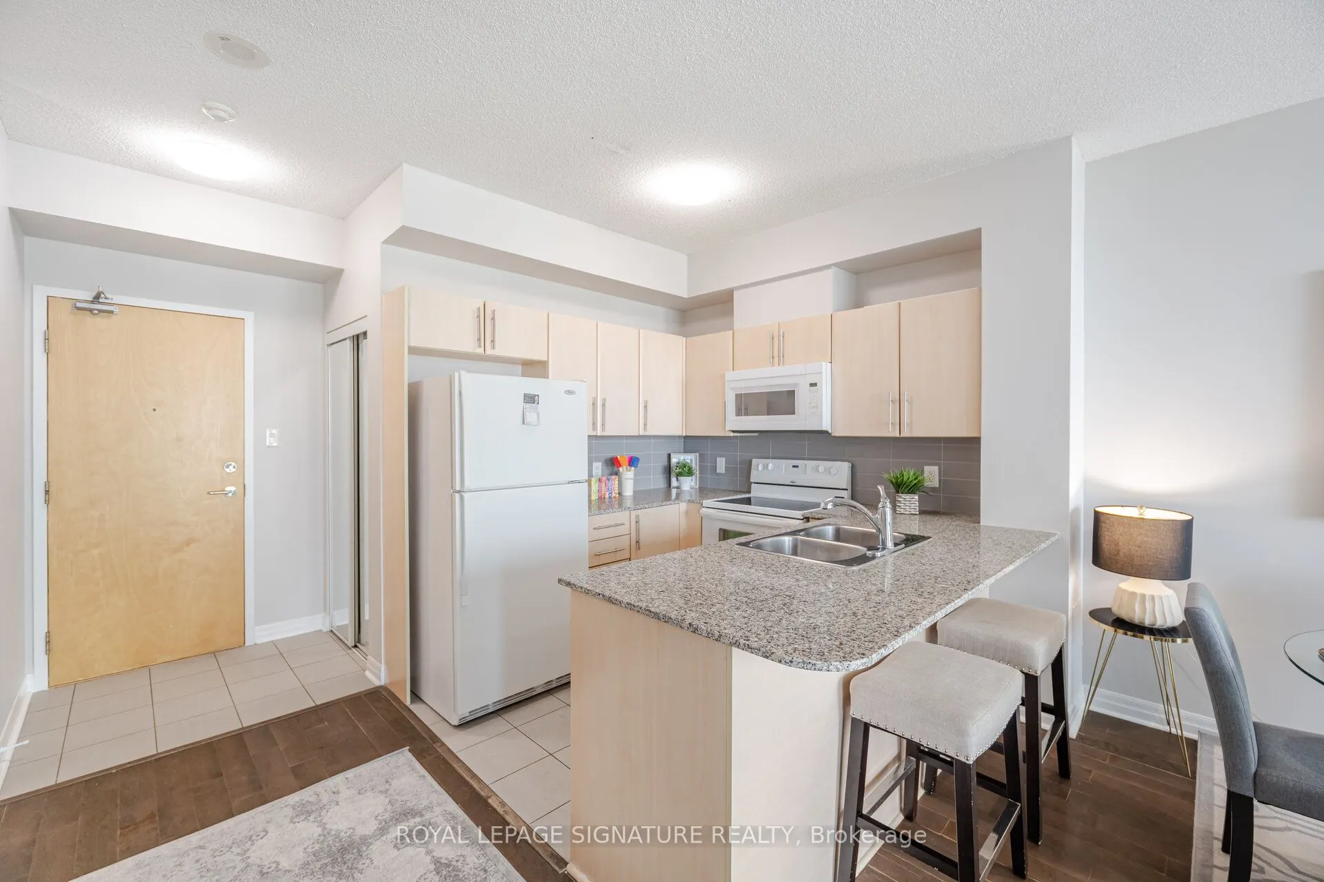 3515 Kariya Drive, #2003