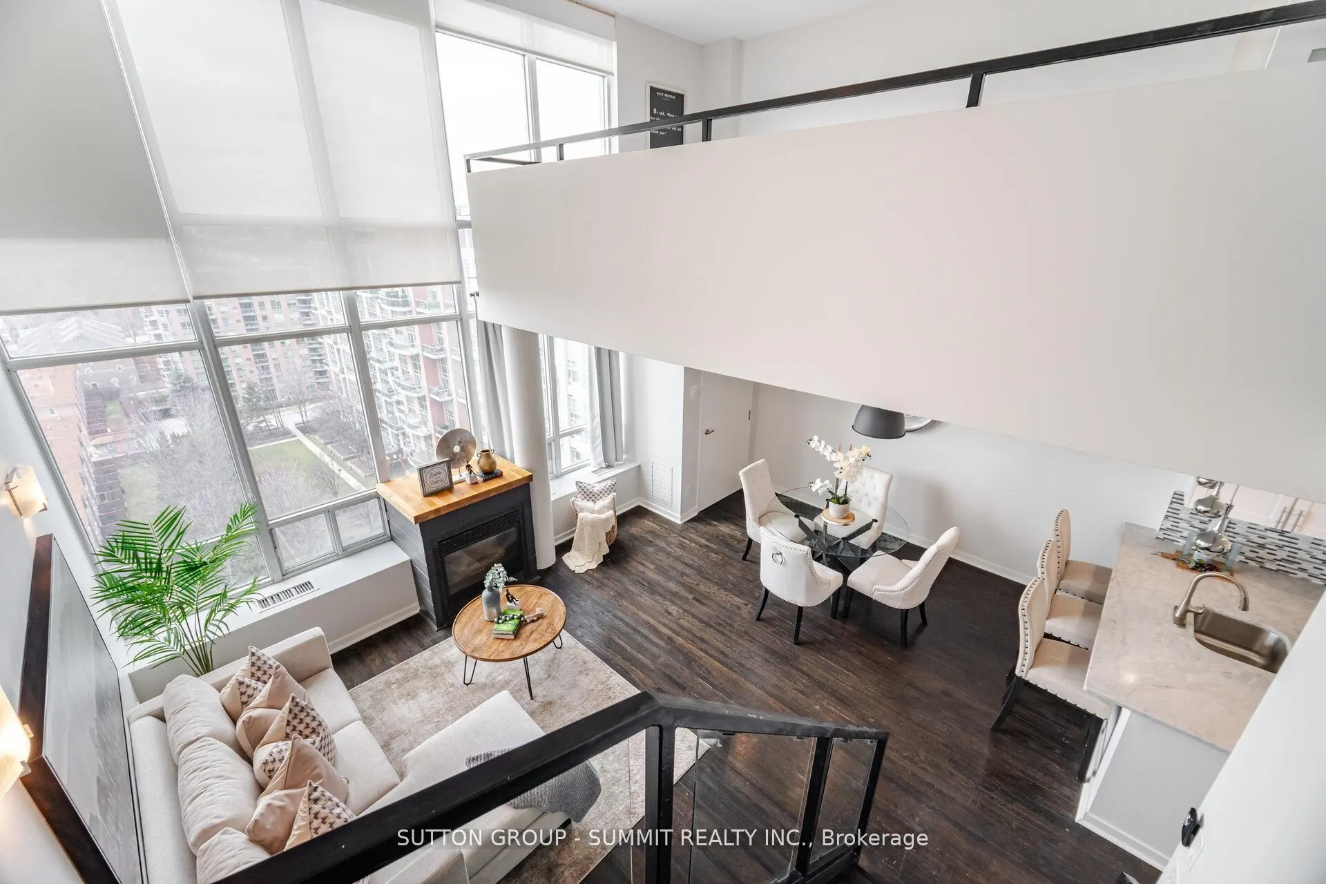 250 MANITOBA Street, #709