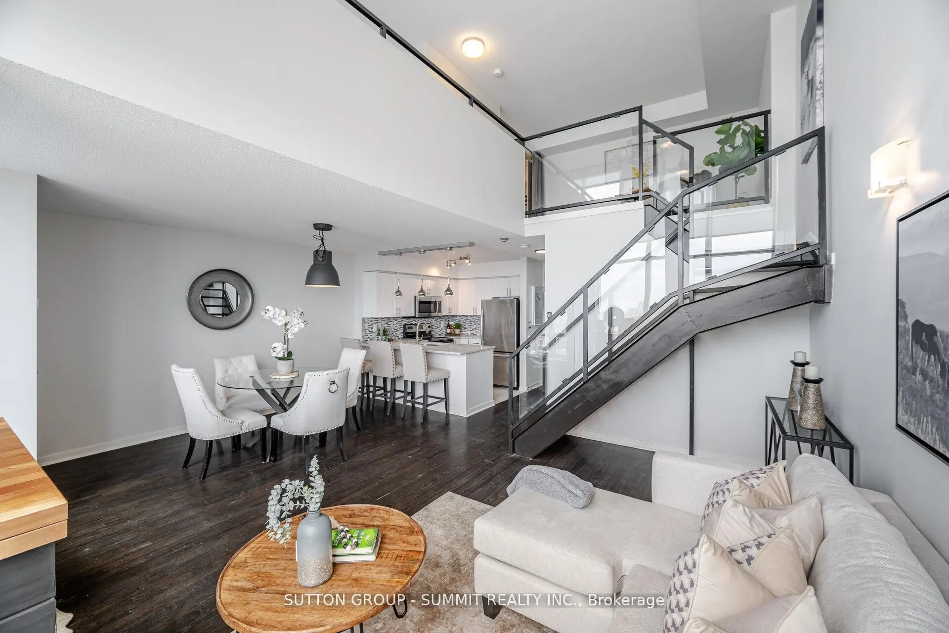 250 MANITOBA Street, #709