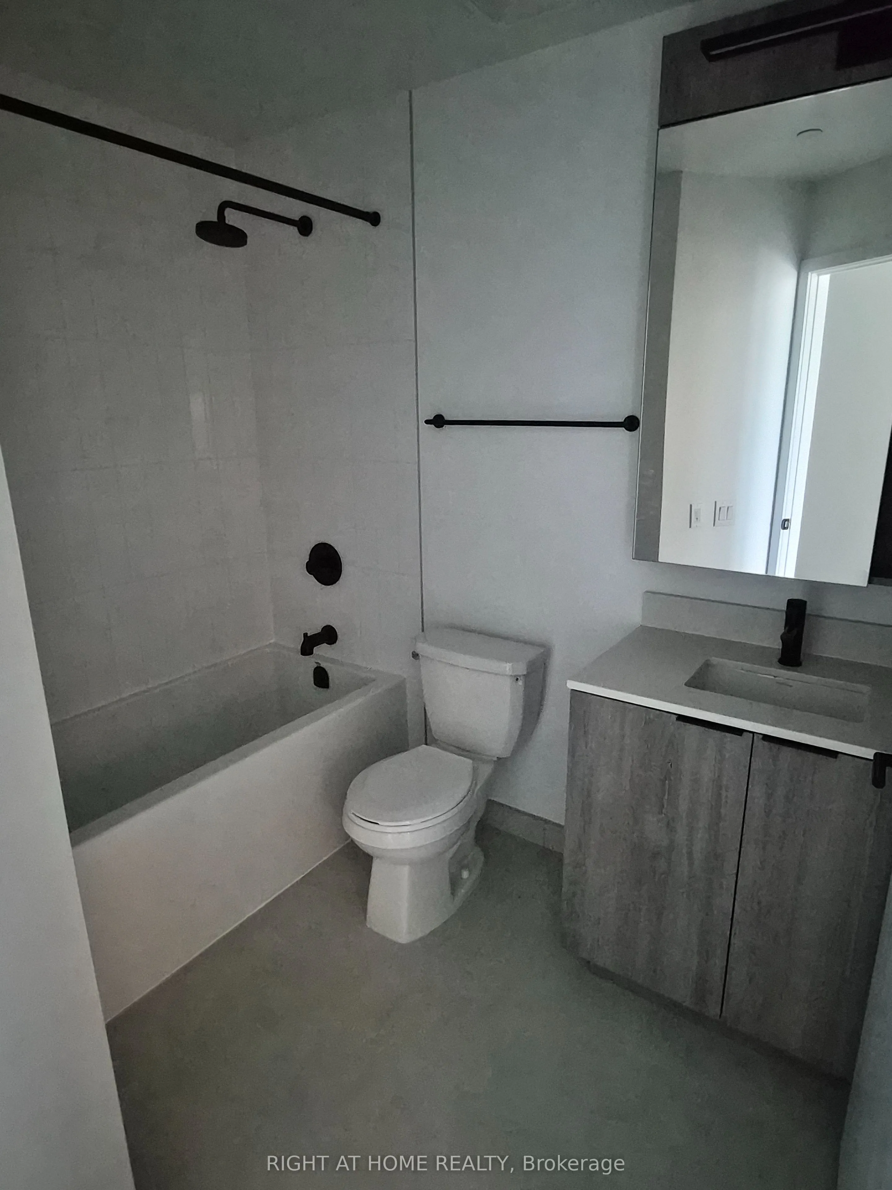 2495 Eglinton Avenue W, #2101