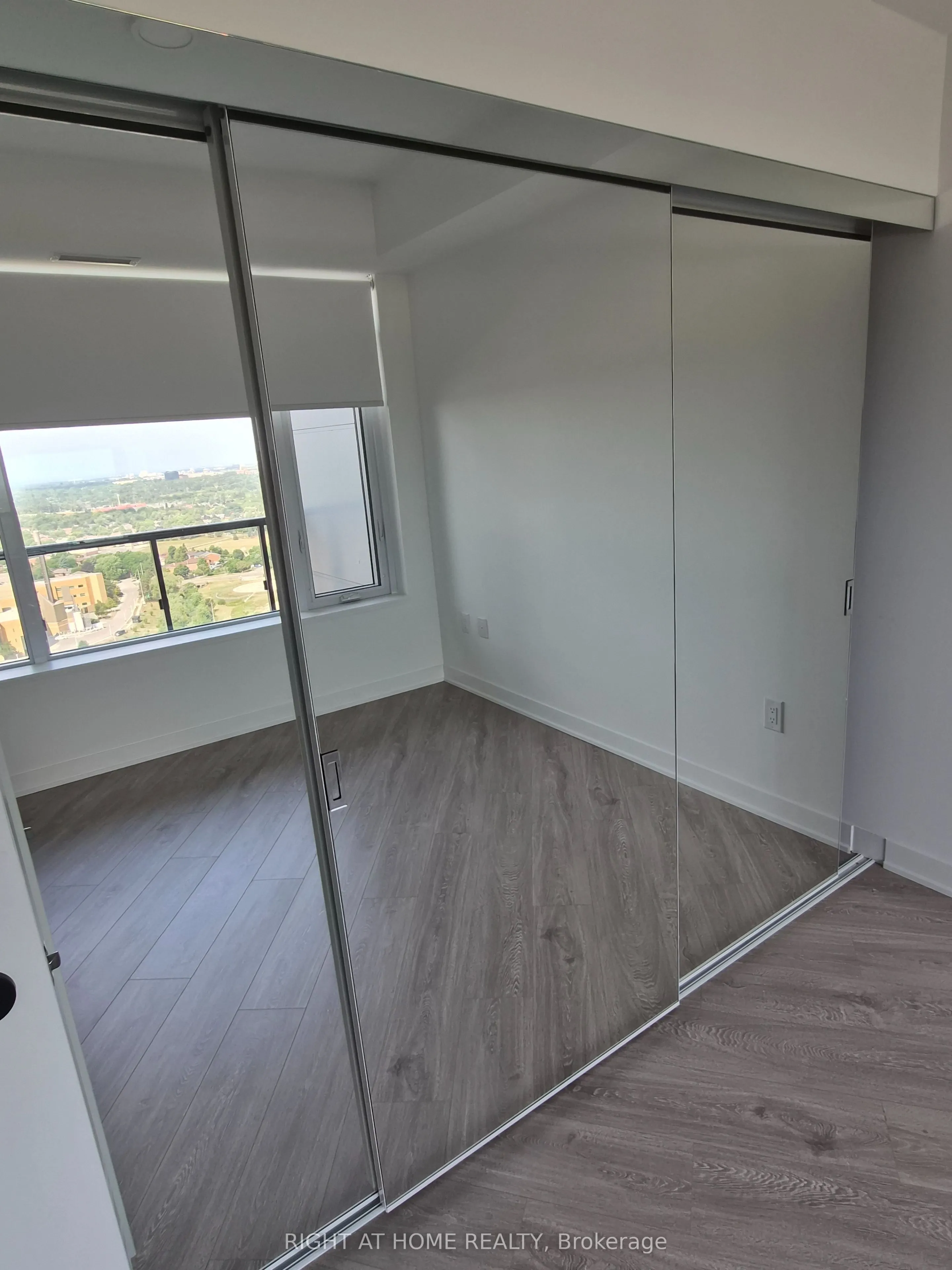 2495 Eglinton Avenue W, #2101