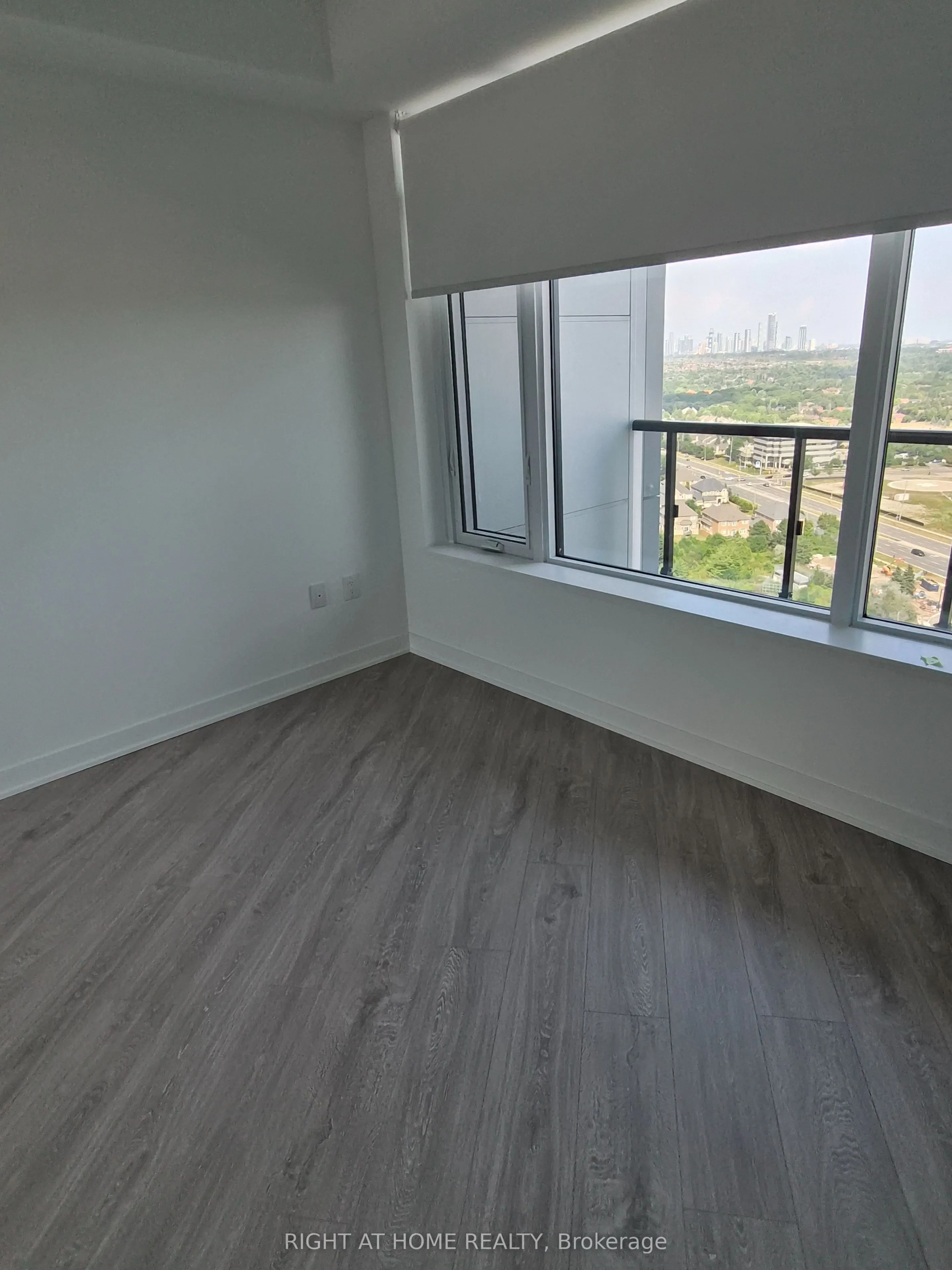 2495 Eglinton Avenue W, #2101