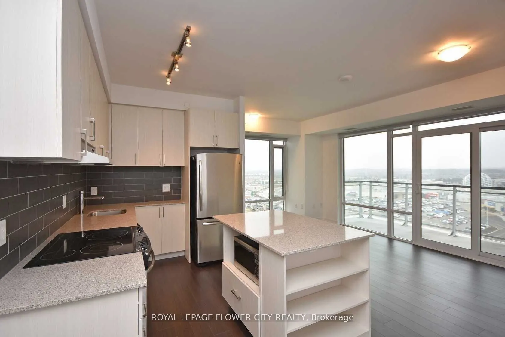 2560 Eglinton Avenue W, #1510
