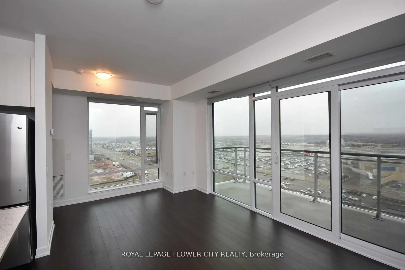 2560 Eglinton Avenue W, #1510