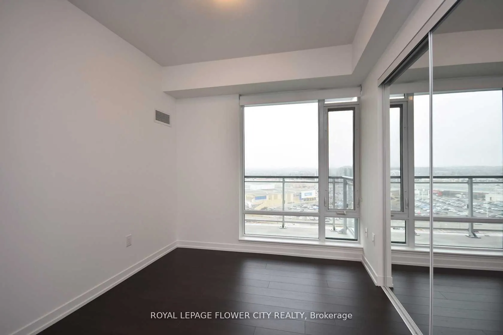 2560 Eglinton Avenue W, #1510