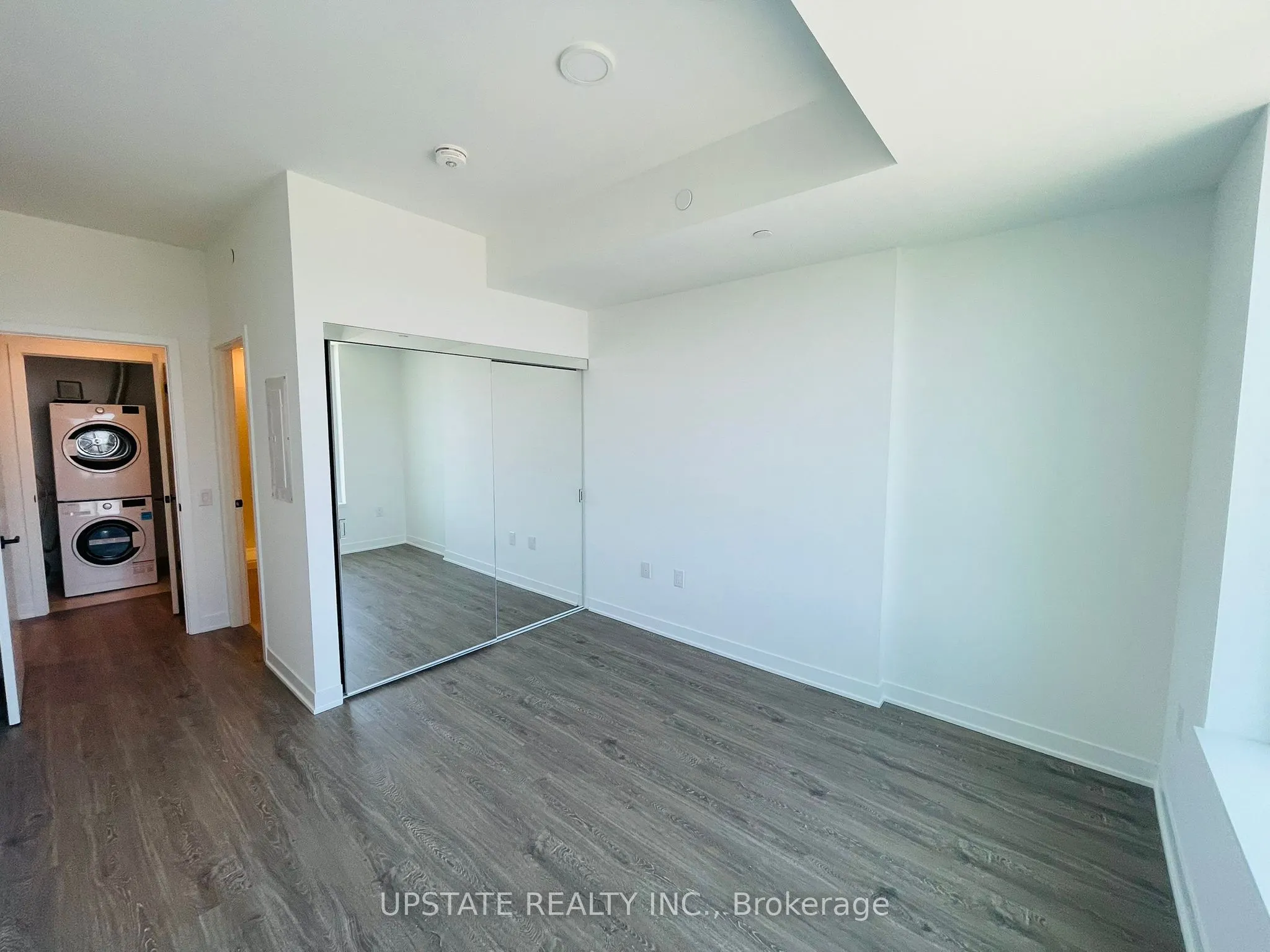 2495 Eglinton Avenue W, #1909