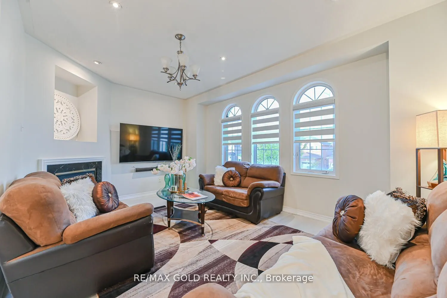 102 Sunny Meadow Boulevard