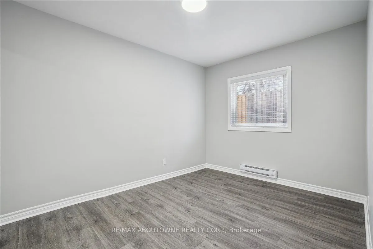 2354 Queensway Drive, #2
