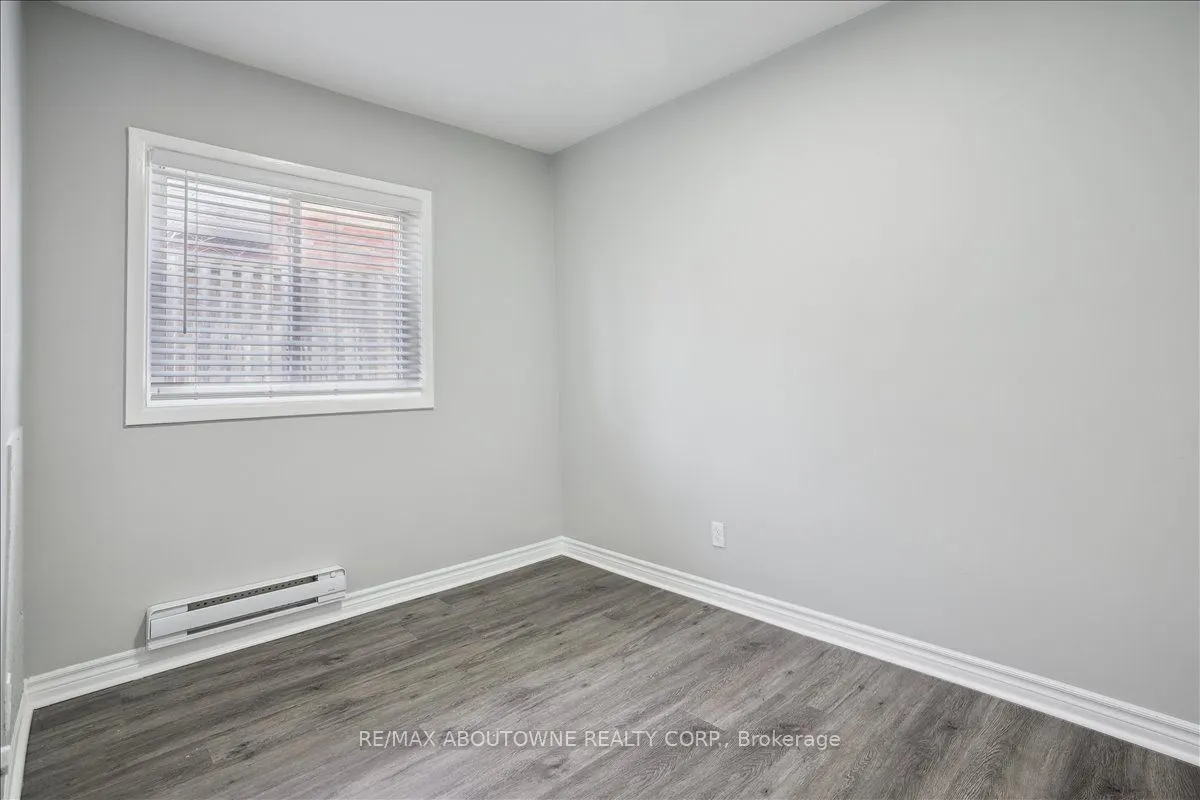 2354 Queensway Drive, #2
