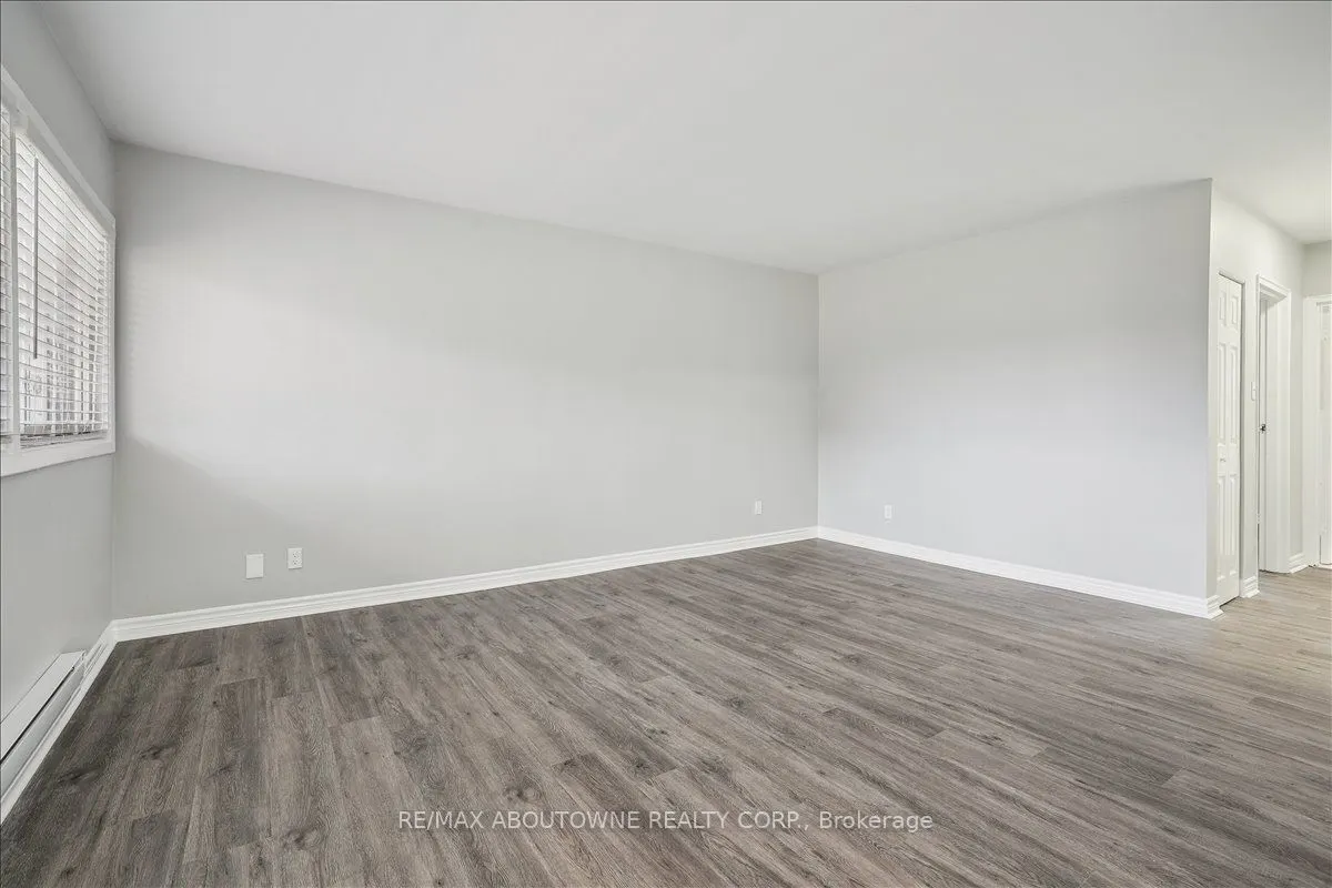 2354 Queensway Drive, #2
