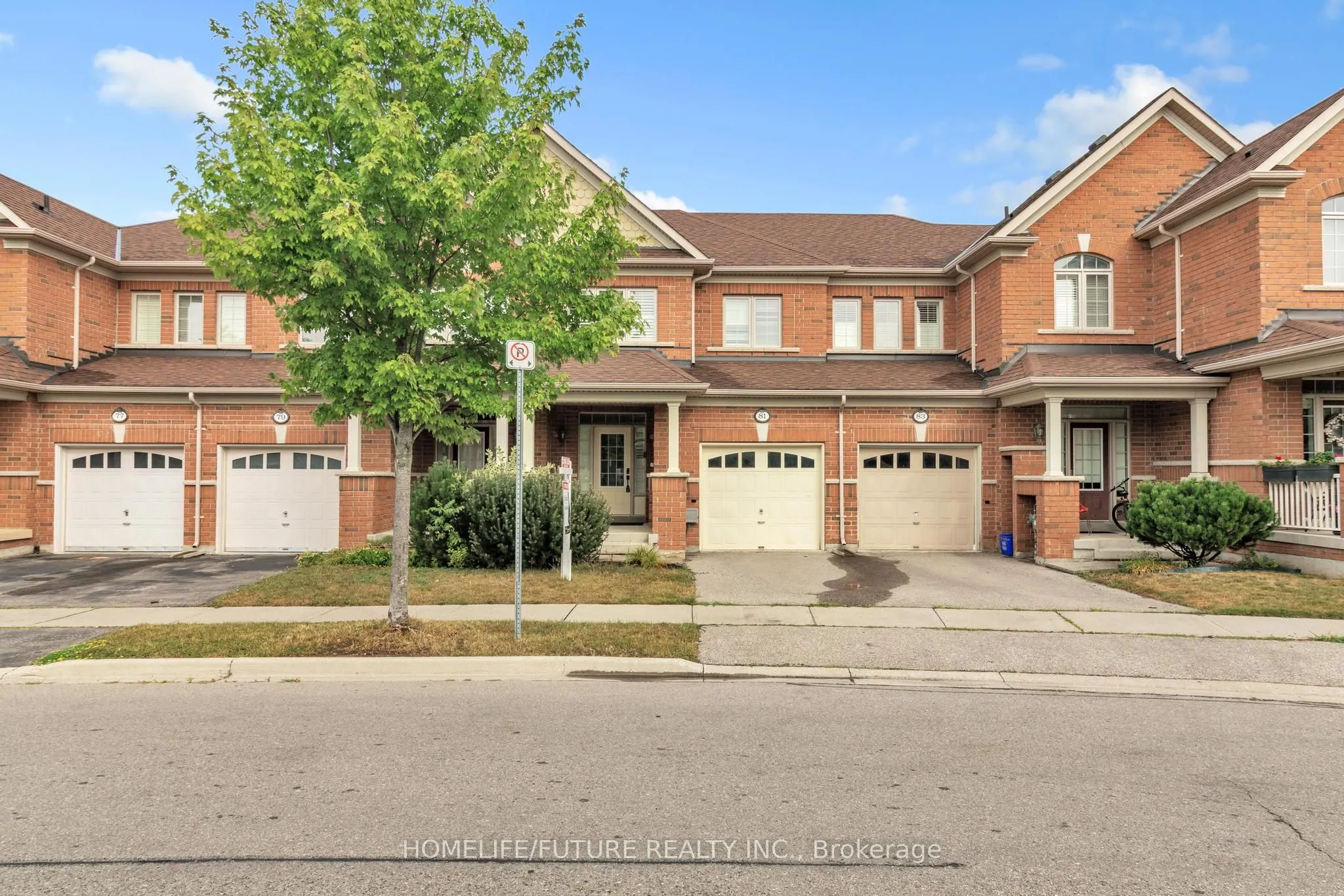 81 Hanson Crescent