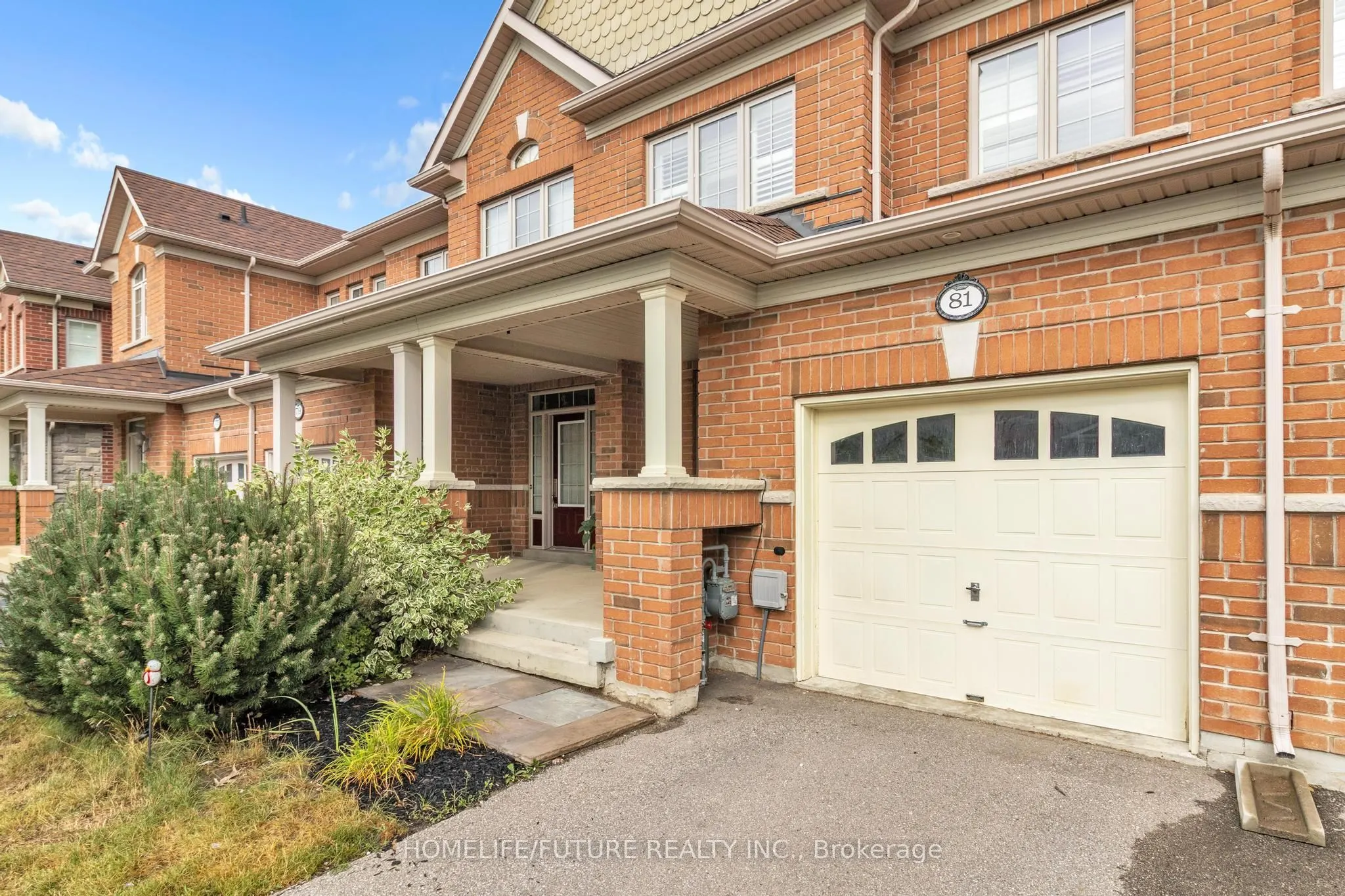 81 Hanson Crescent