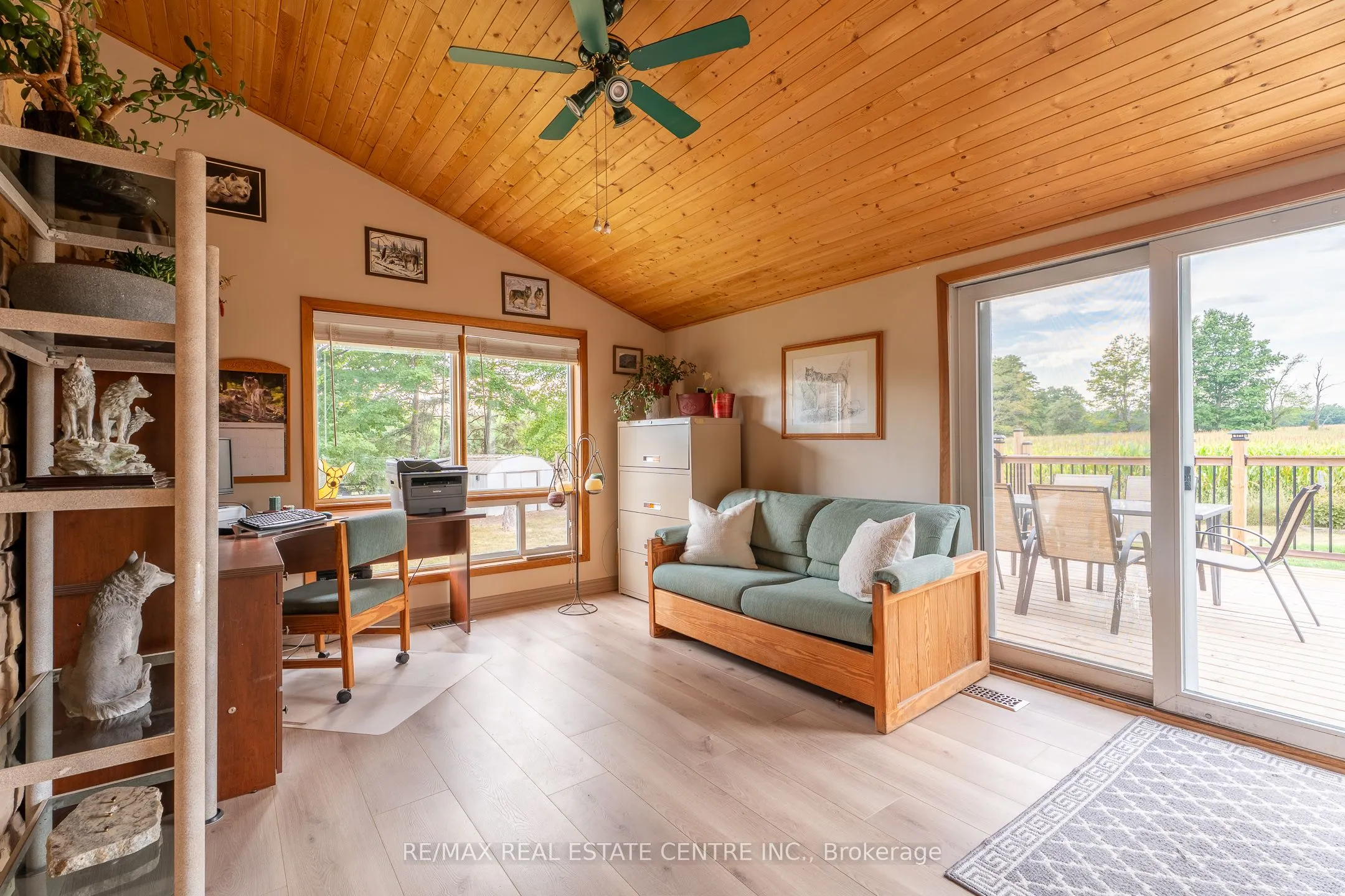 3762 Highpoint Side Road