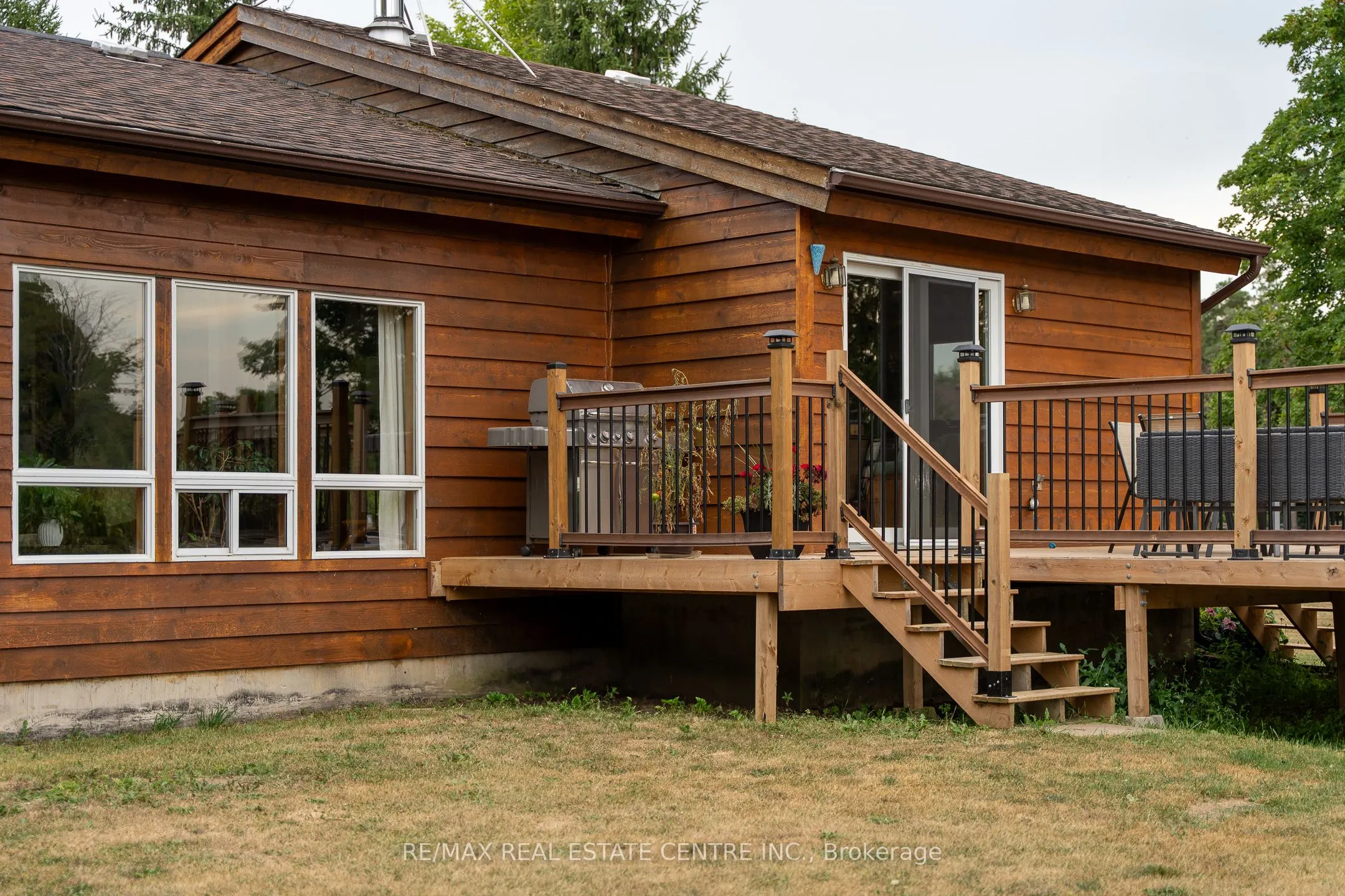 3762 Highpoint Side Road