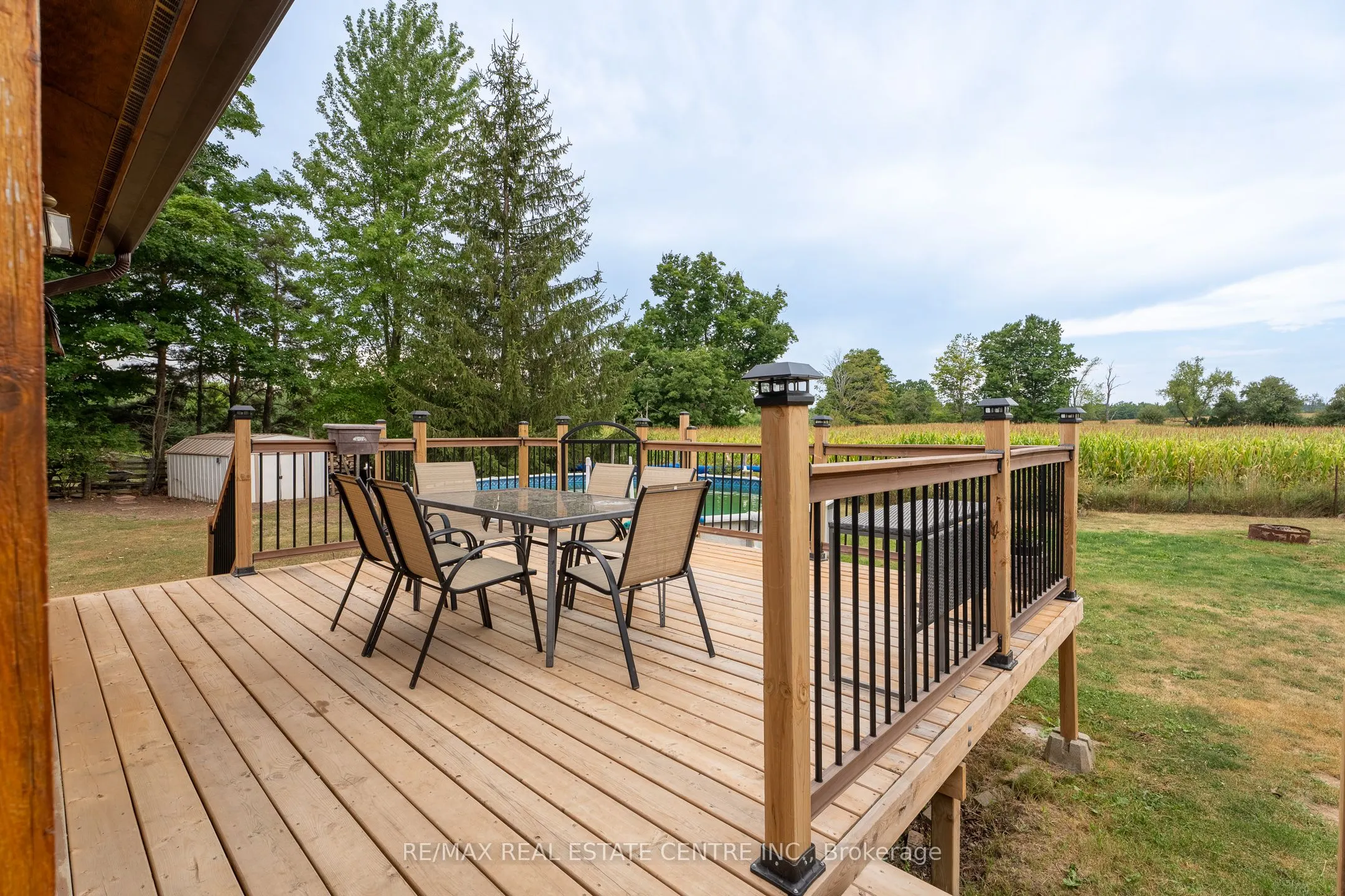 3762 Highpoint Side Road